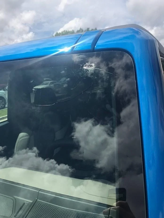 Ford Bronco mismatched front seats? imag