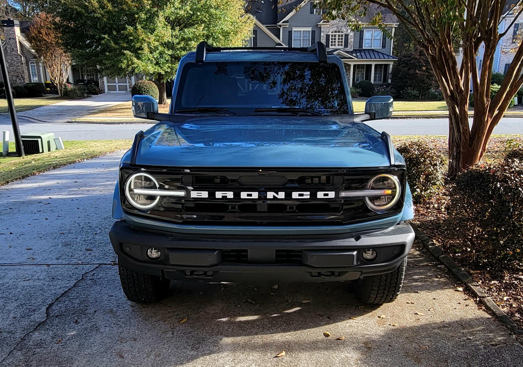 Ford Bronco Delivery! Review '74 vs OBX vs Badlands Bronco 20211109_153346