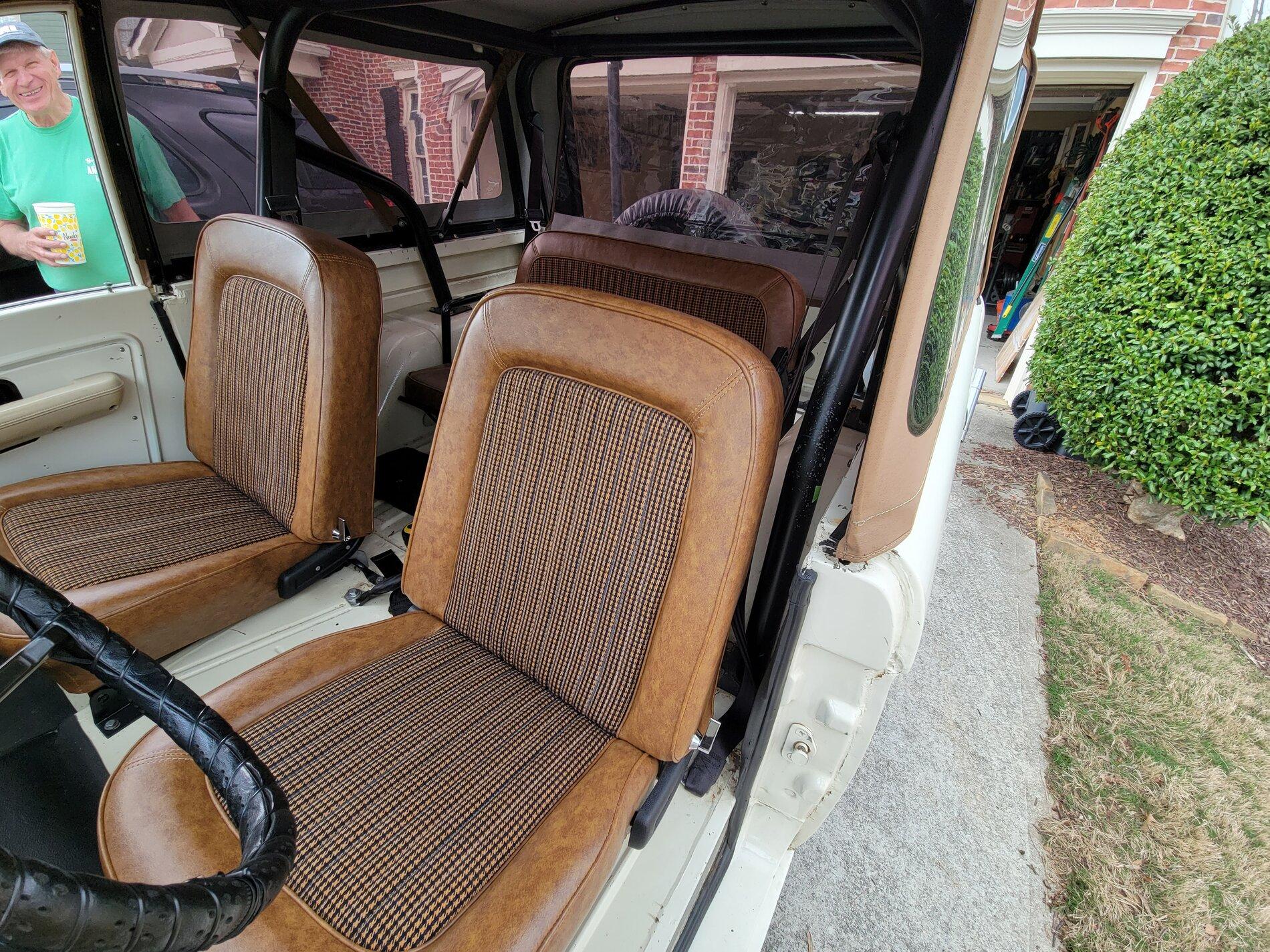Ford Bronco Delivery! Review '74 vs OBX vs Badlands Bronco 20210327_173834