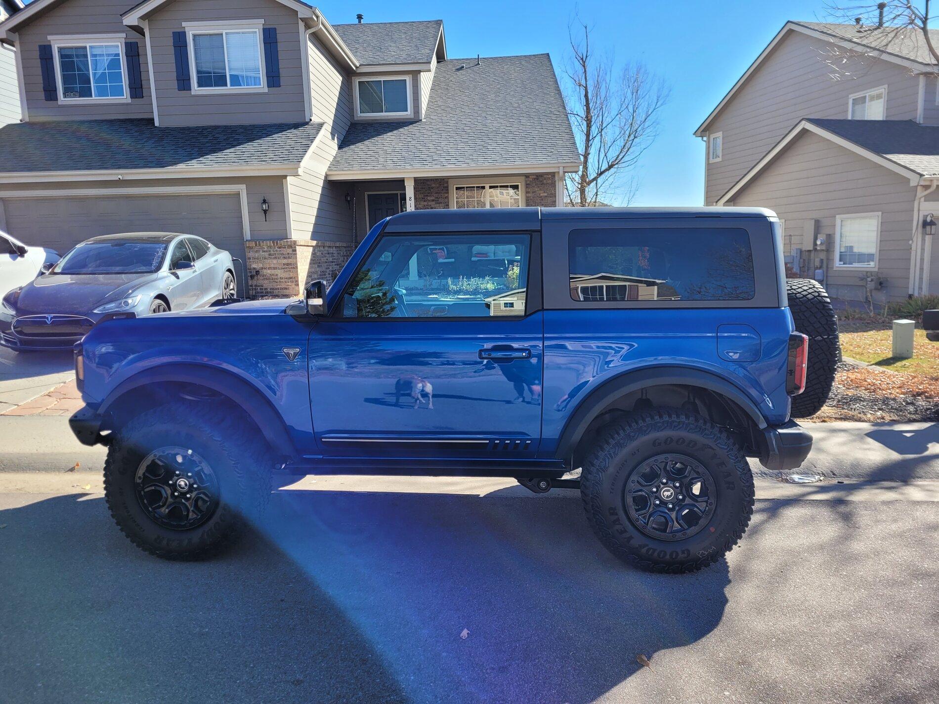 Ford Bronco Bronco Team 2 door. 1st addition Bronco