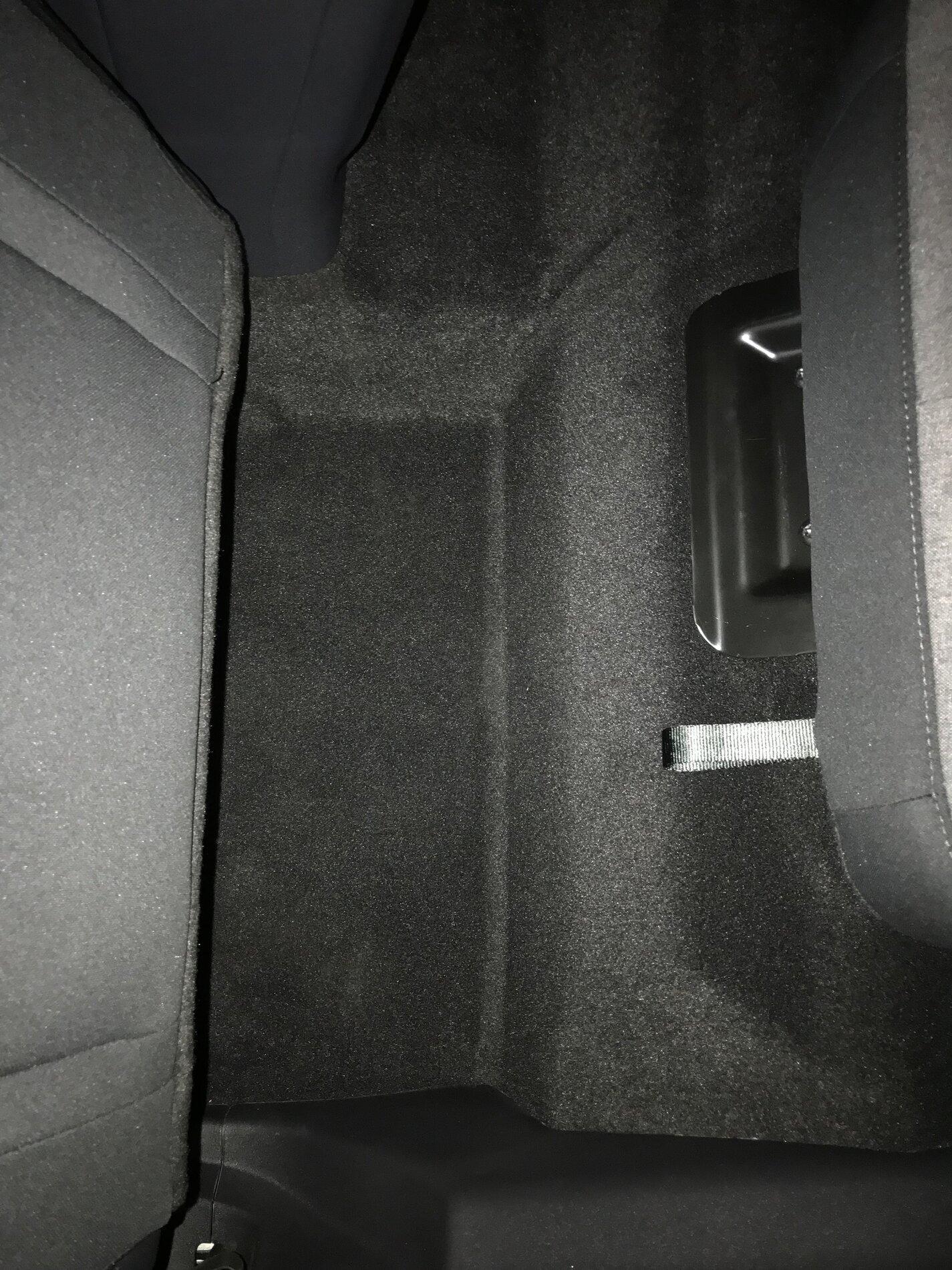 Ford Bronco Rear floor mats? 755F879A-D20C-4F61-AB58-9E476C81D54D