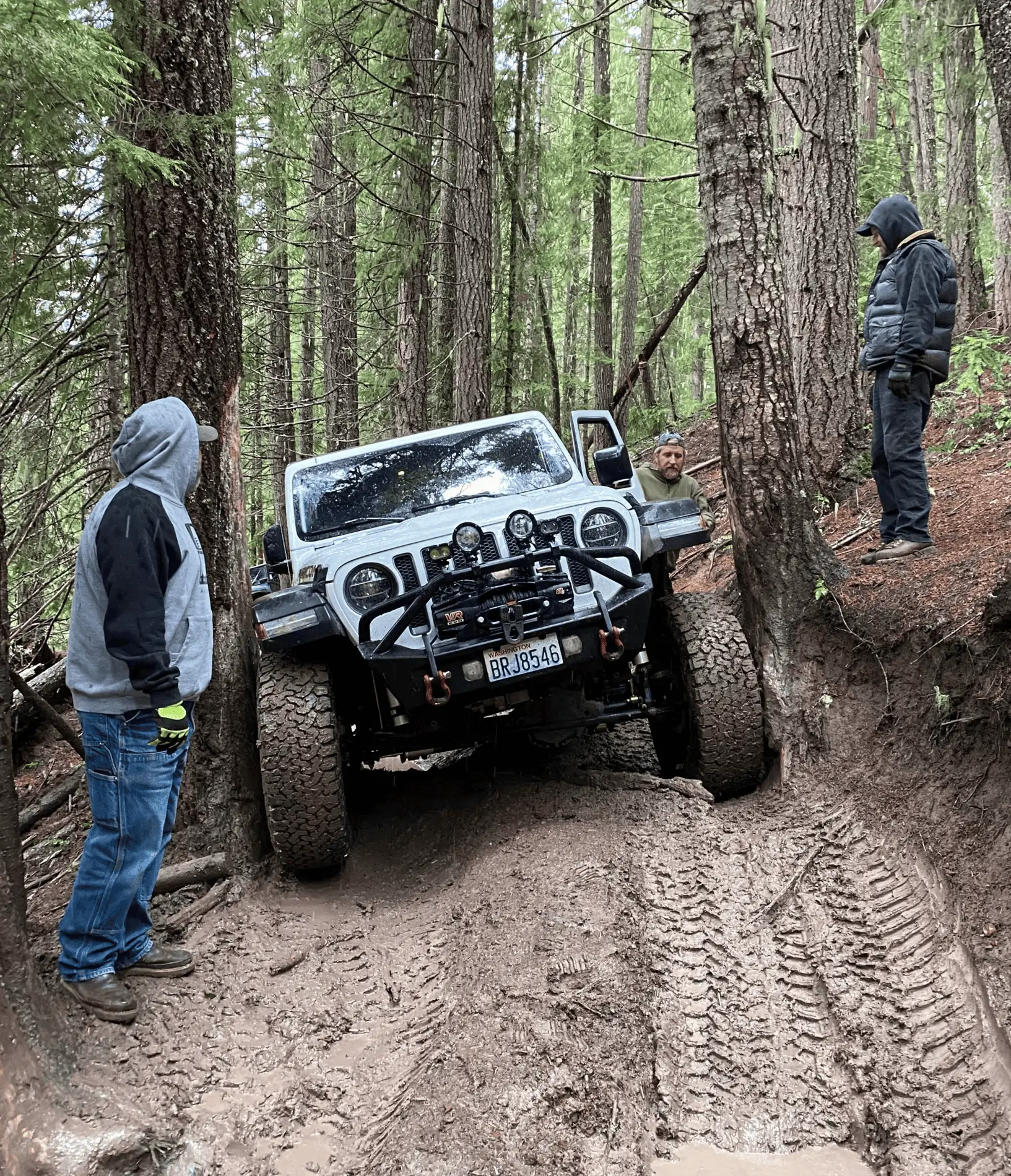 Ford Bronco Bronco tackles Chinaman Gulch in CO! 1636683082035