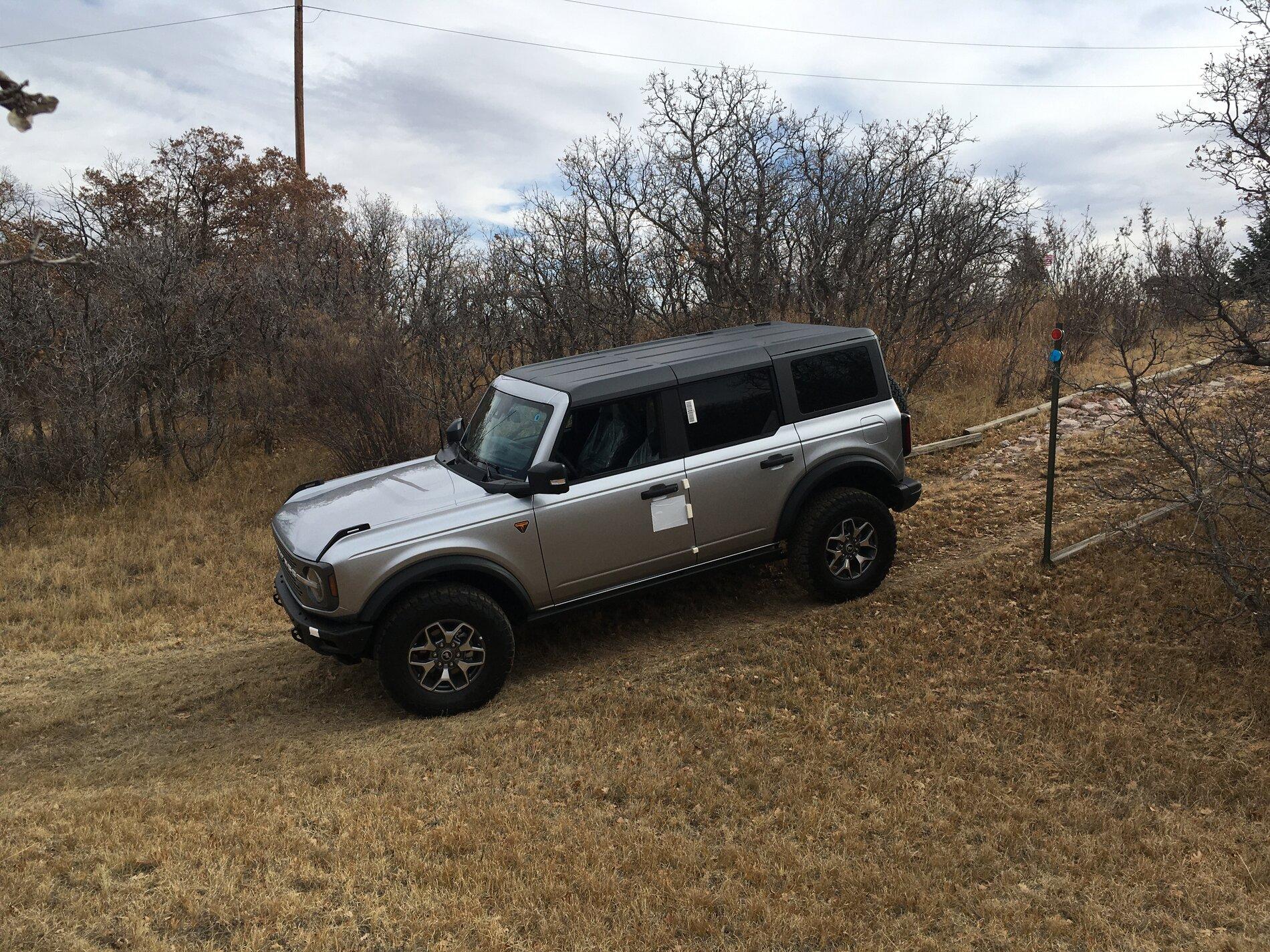 Ford Bronco ICONIC SILVER Bronco Club IMG_1994.JPG