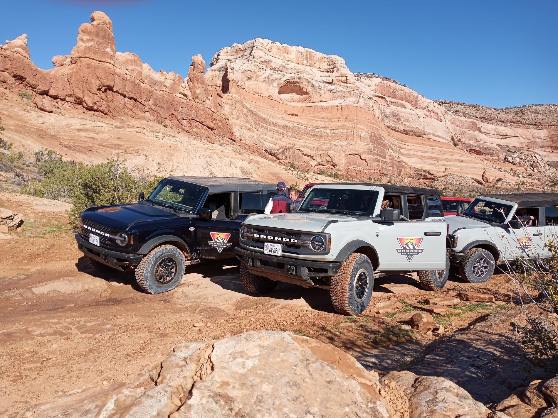 Ford Bronco Broncos off road Roadeo