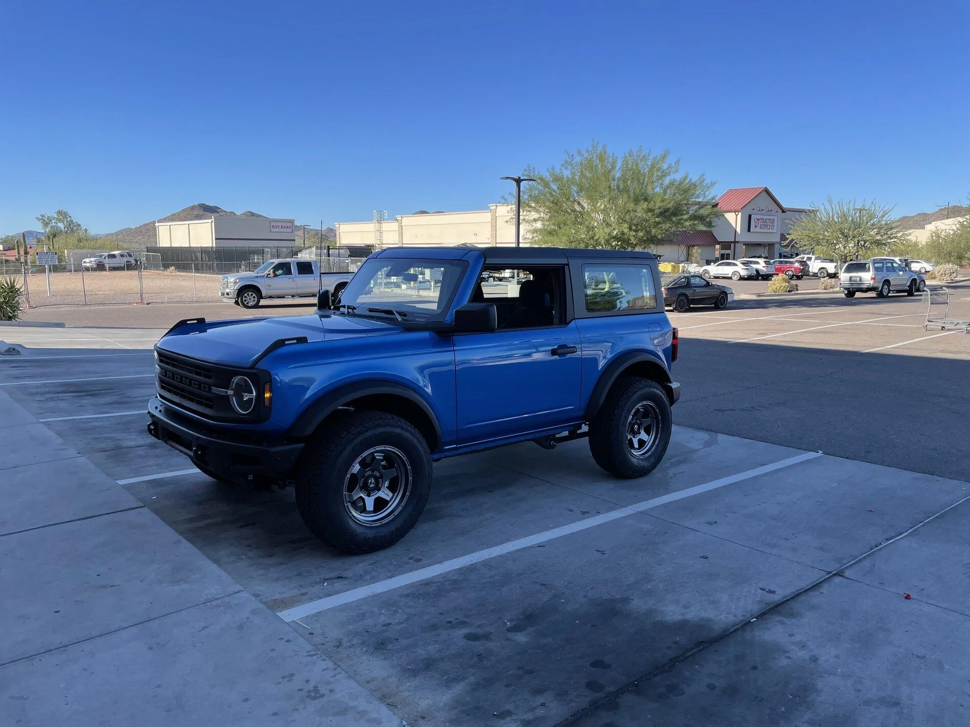 Ford Bronco Finally received my 2-Door Base 11FCD6FA-73E2-4FAF-BCAF-C113983EAA5A