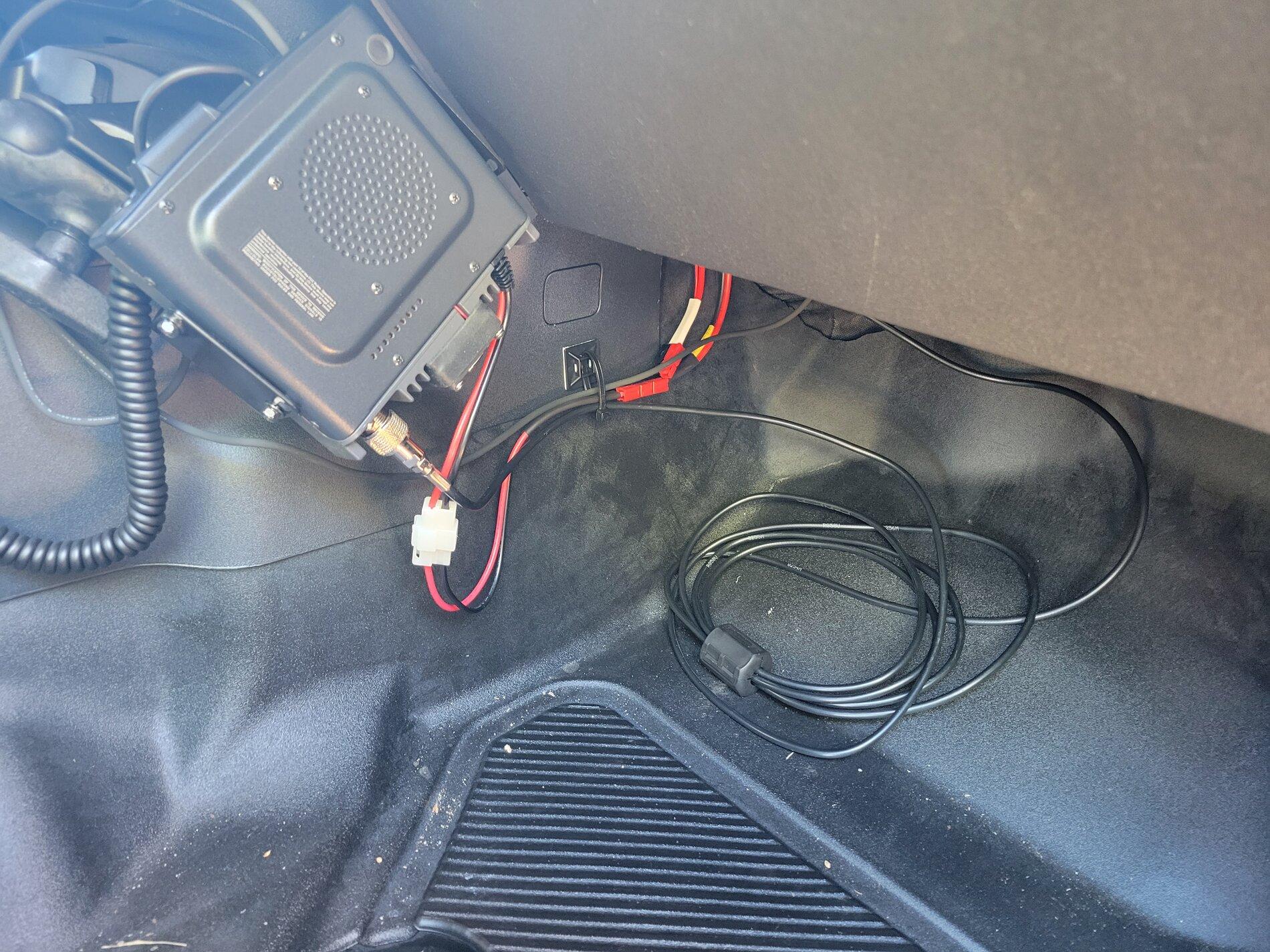 Ford Bronco Mobile Ham Radio (FTM-400XDR) Install - DIY How-To / Writeup / Pics 20211113_120622