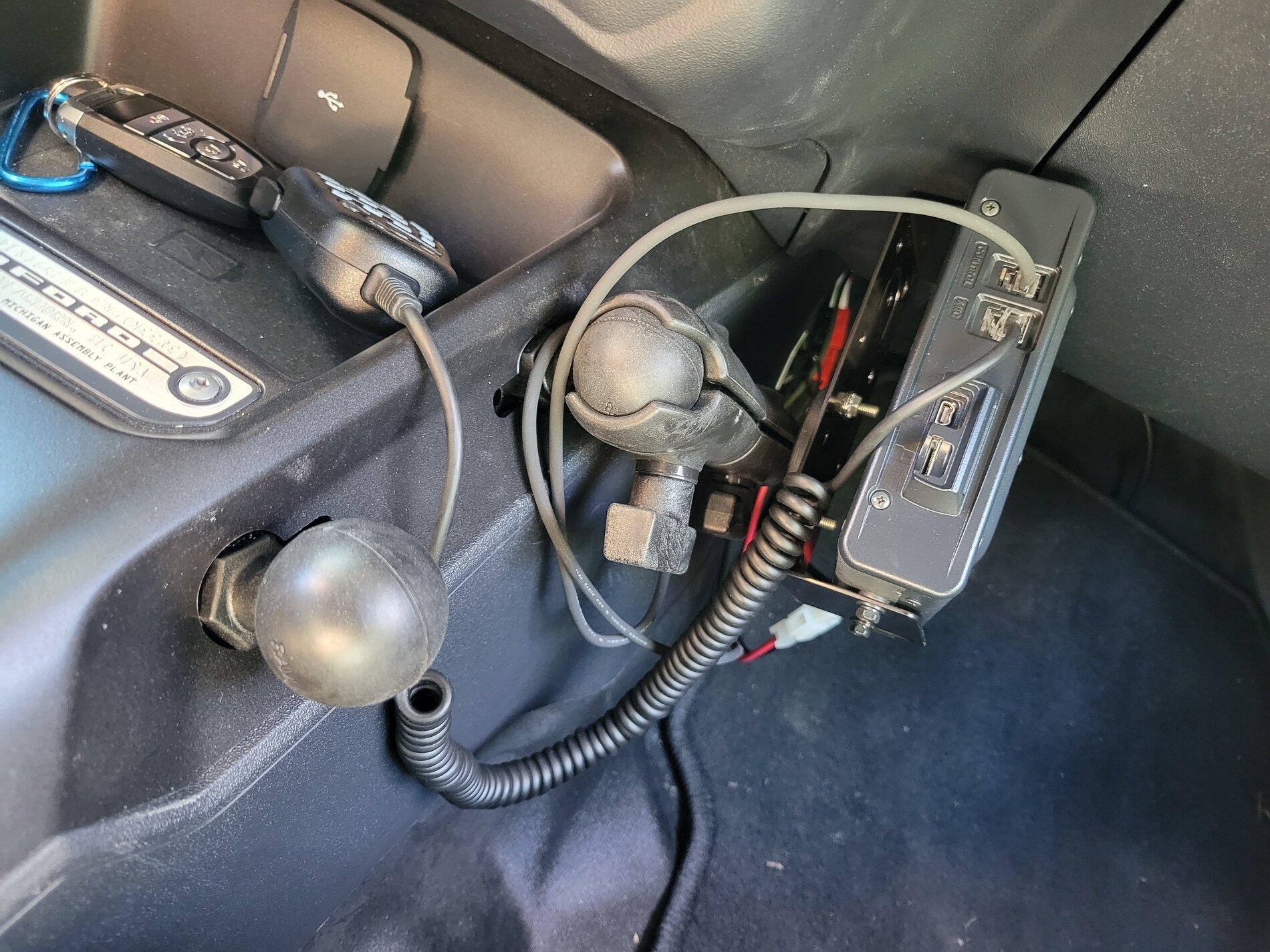 Ford Bronco Mobile Ham Radio (FTM-400XDR) Install - DIY How-To / Writeup / Pics 20211113_121231