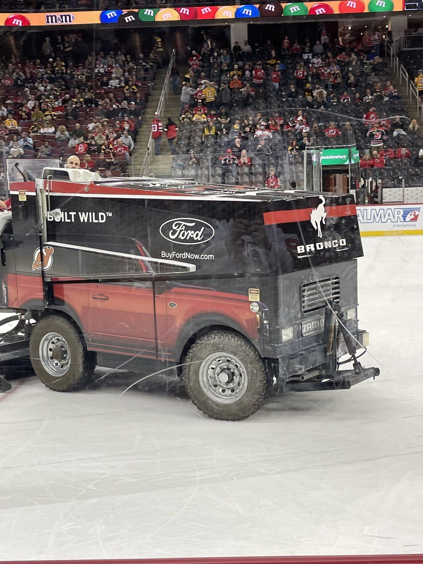 Ford Bronco Bronco Zamboni FF16B888-A504-47B1-B41C-E1ABCB5087C3