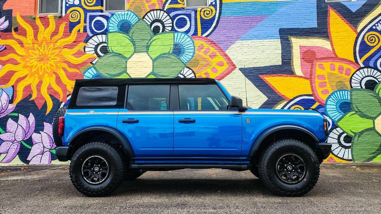 2021 Ford Bronco Accessory Retro Graphics Decals (Hood Cowl + Stripes) by Visco 6.jpg
