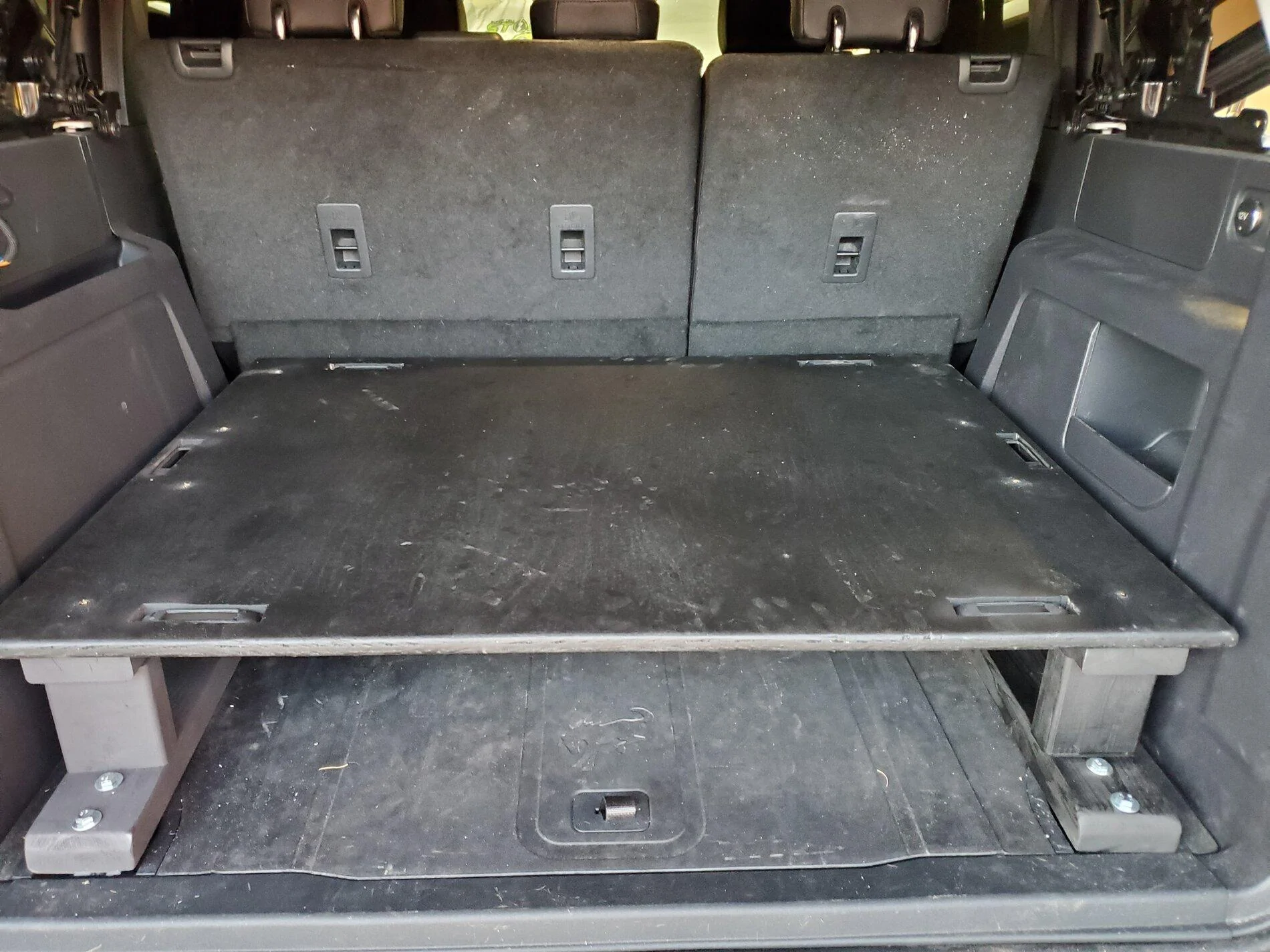 Ford Bronco Built a rear platform for cargo, dog and sleeping 20211114_071249