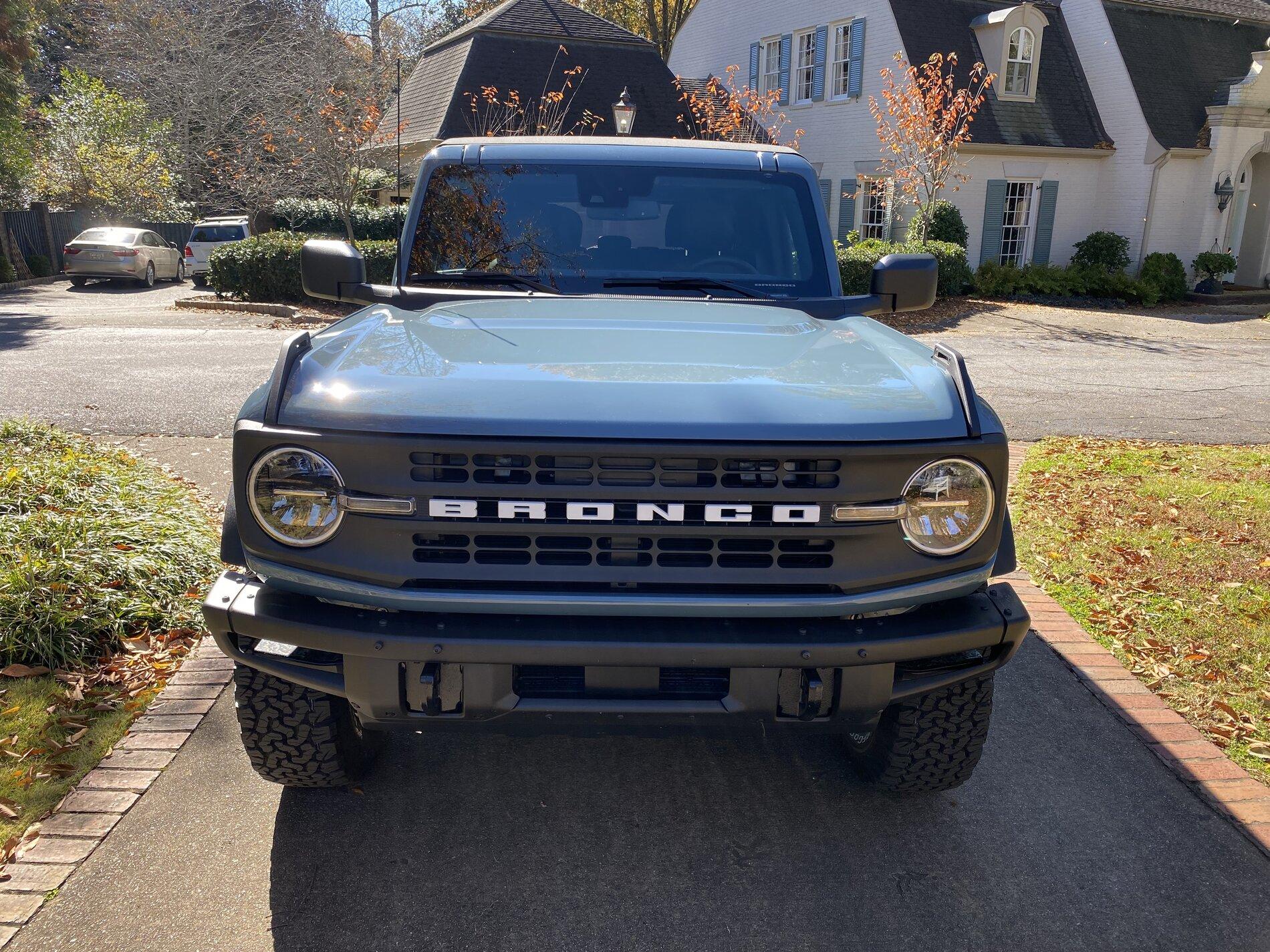 Ford Bronco Area 51 Black Diamond With 1″ Level Kit and 33″ 285/70/R17 KO2 on Steelies 36E88F74-4C7F-442E-A9EE-B590E688A214