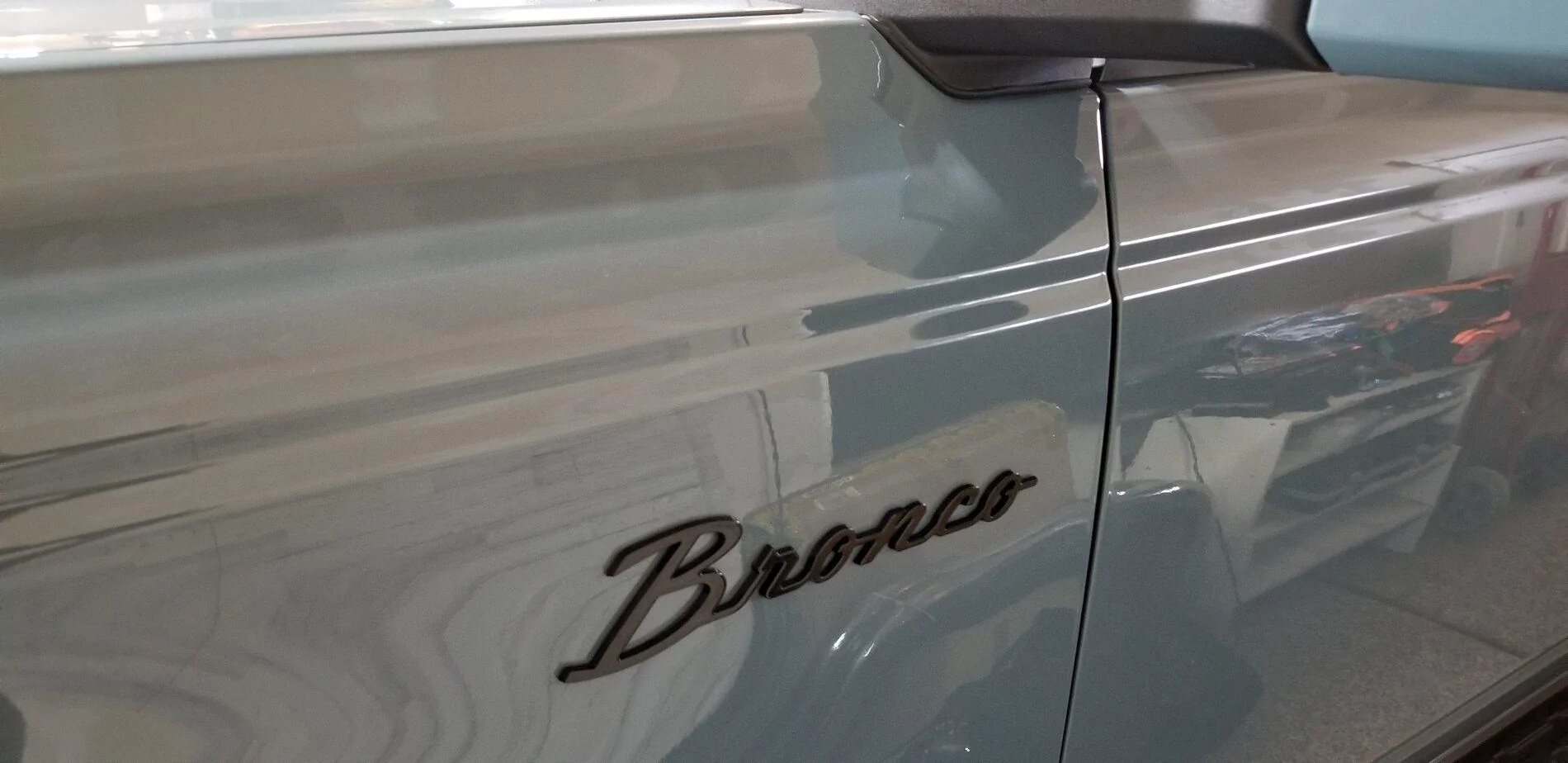 Ford Bronco Outer Banks with 35" BFG KO2s - no lift, no rub 20211114_155957
