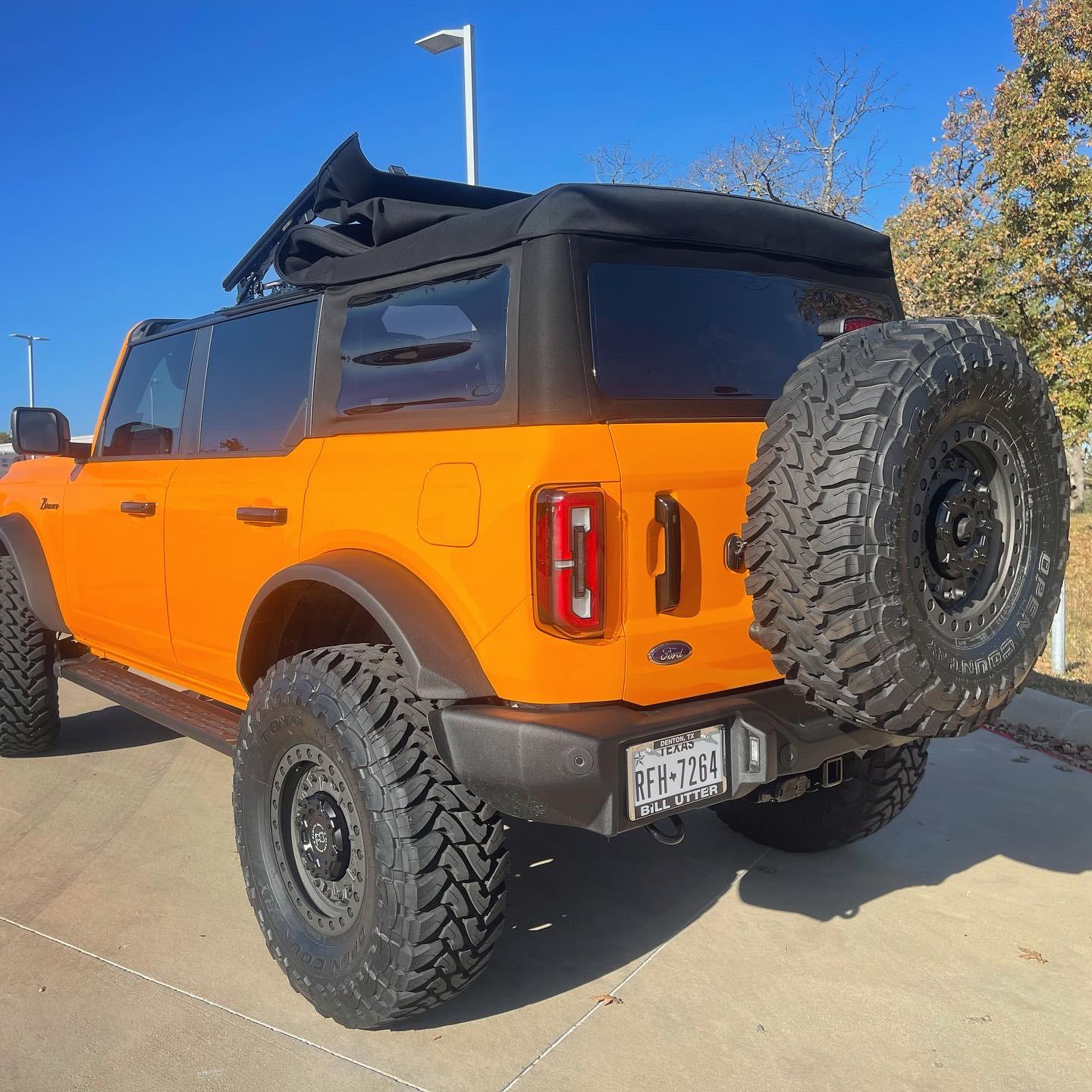 Ford Bronco Orange Wrap. 3.5" Rough Country Lift. 37" Toyo Tires. 17" Black Rhino Wheels. 🖤🙏🏽🧡 32306513-E0AF-4841-B8A6-3FFFA53EB91E