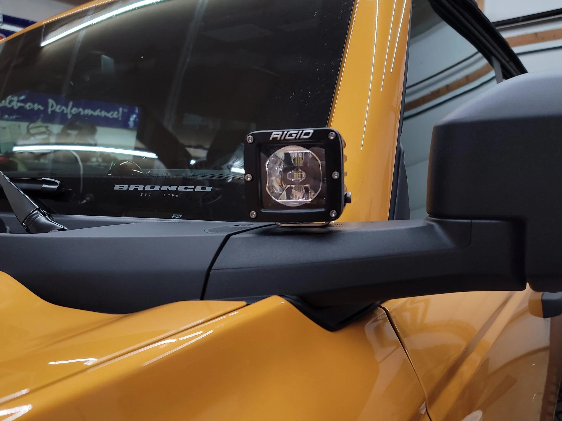 Ford Bronco Rigid Radiance Scene Amber 20211115_203236