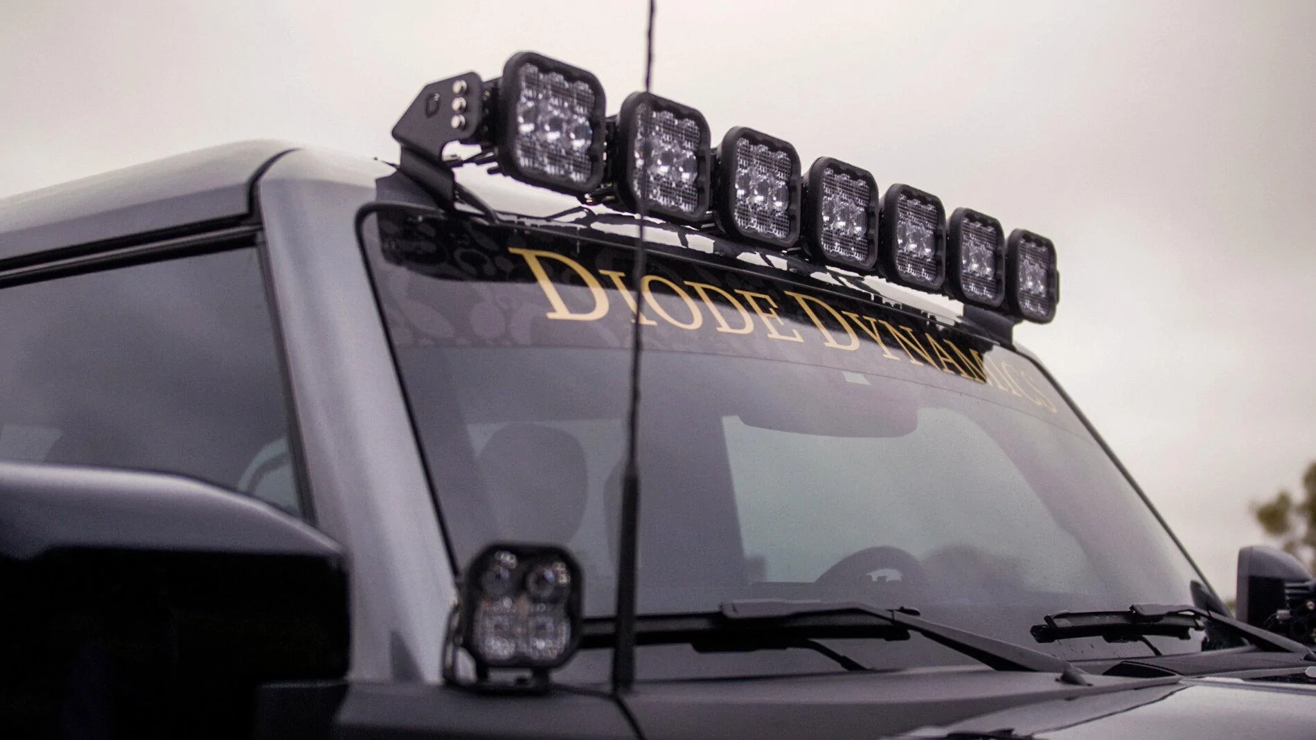 Roof_SS5_Bar.jpg