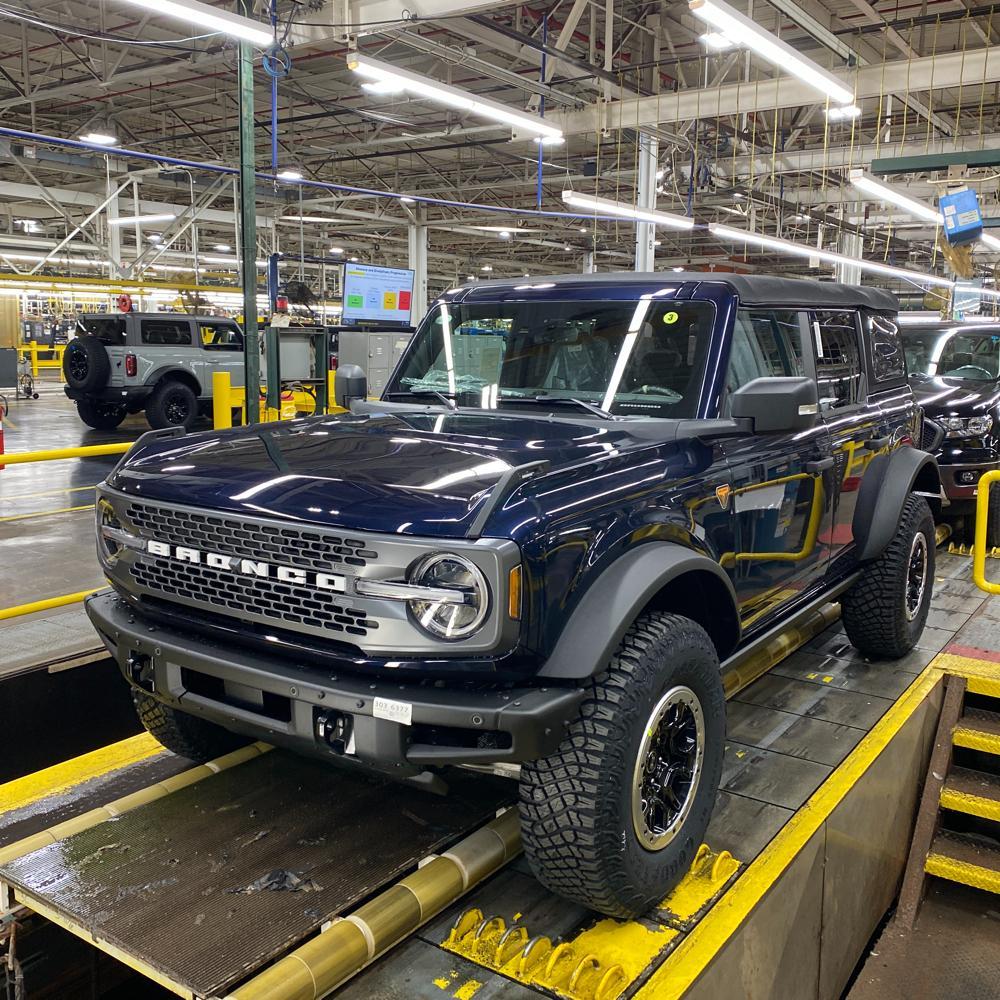 Ford Bronco 🛠 10/25/21 Build Week Group image