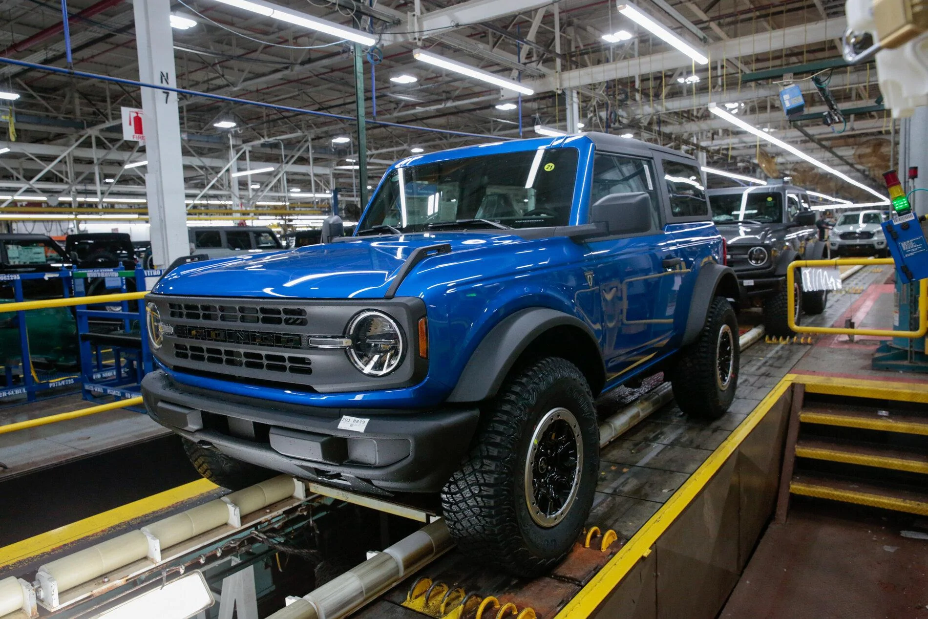 Ford Bronco Who's a 7/19 build? imag