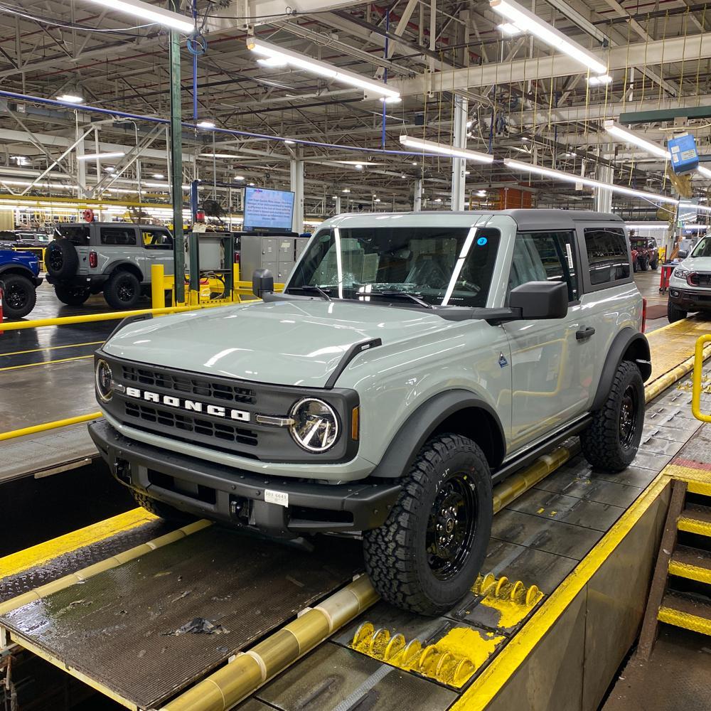 Ford Bronco 🛠 10/25/21 Build Week Group 1637087405552