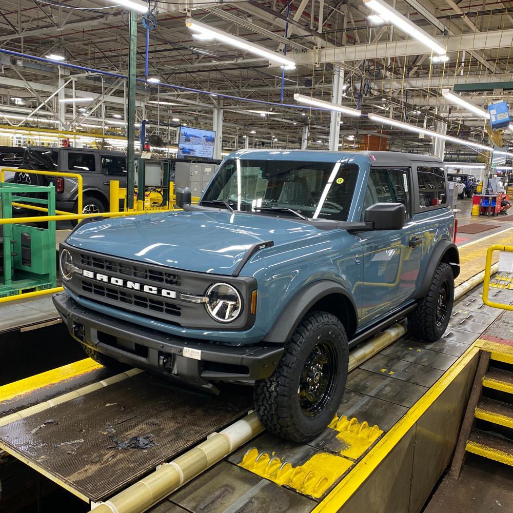 Ford Bronco My Production Line Picture is Wrong JulzBronco