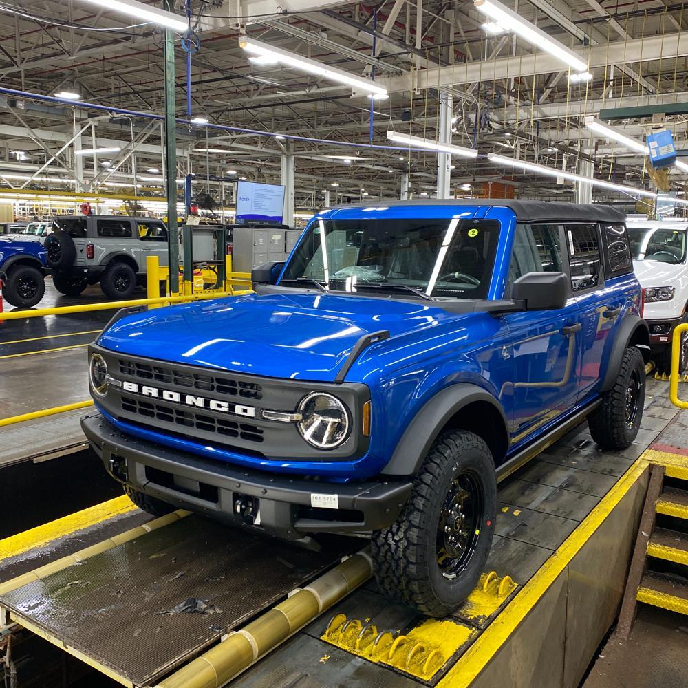 Ford Bronco 🛠 10/25/21 Build Week Group image (1)