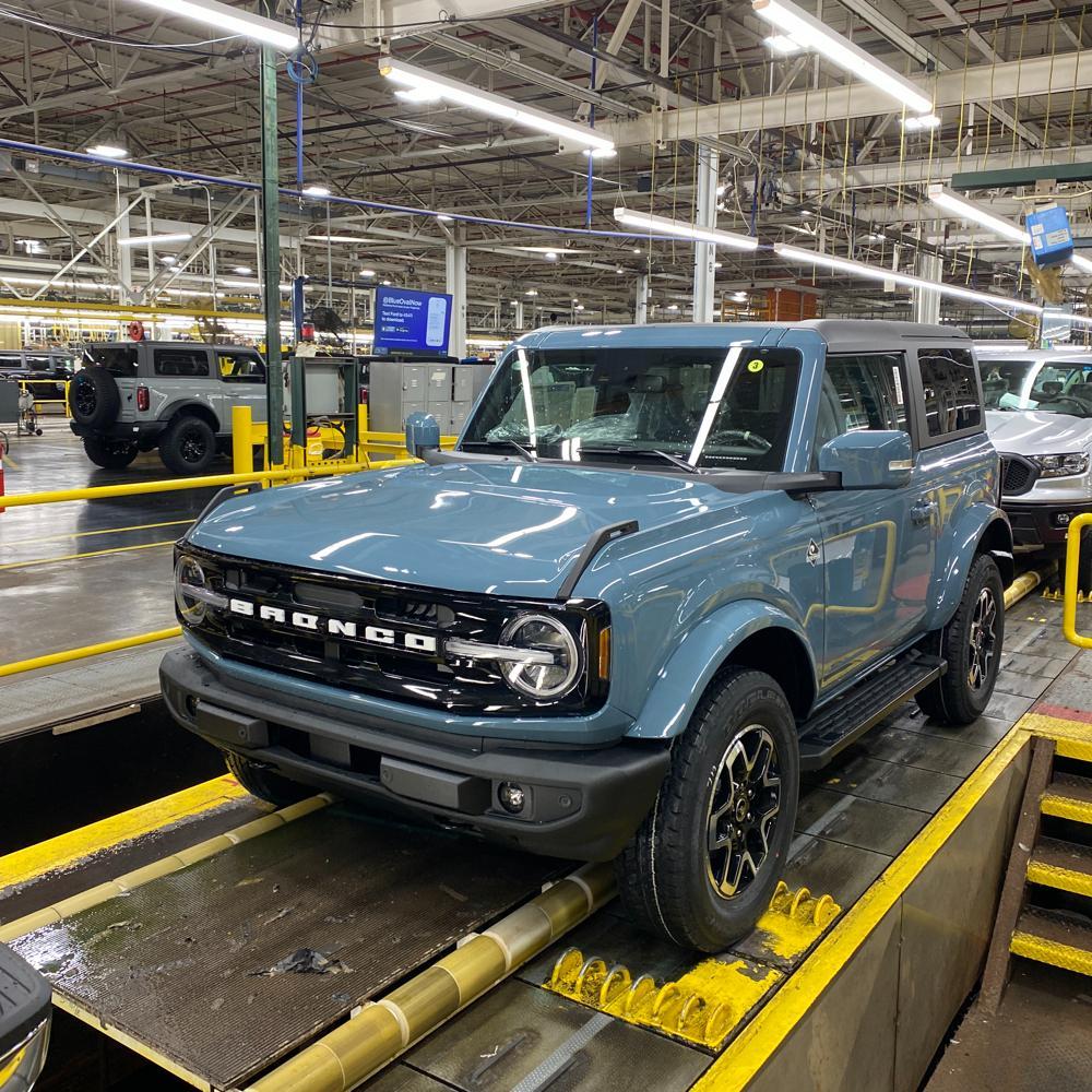 Ford Bronco 🛠 10/25/21 Build Week Group 38A14DF1-4C38-4C06-B0D4-2B86F995CD77