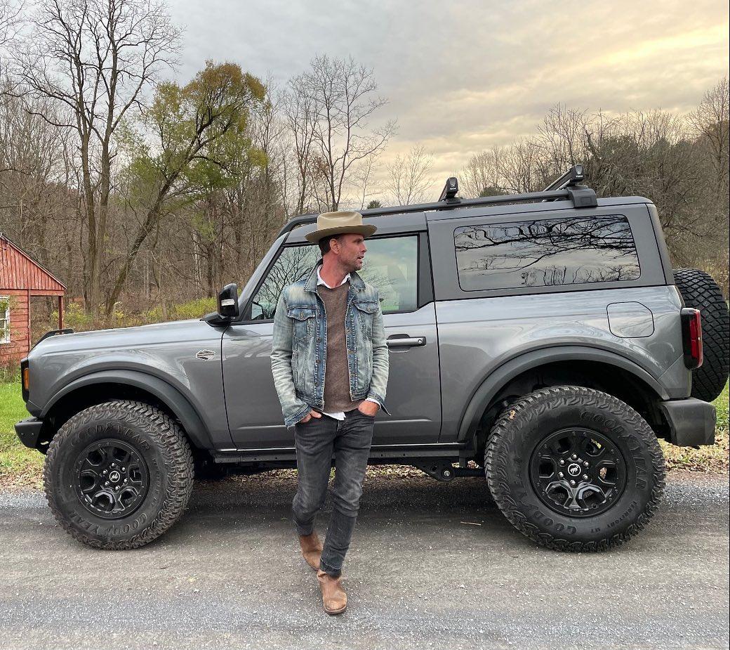 Ford Bronco John Bronco finally got his (2-door Wildtrak)!!! 257607881_202516642035867_7332706984198444937_n