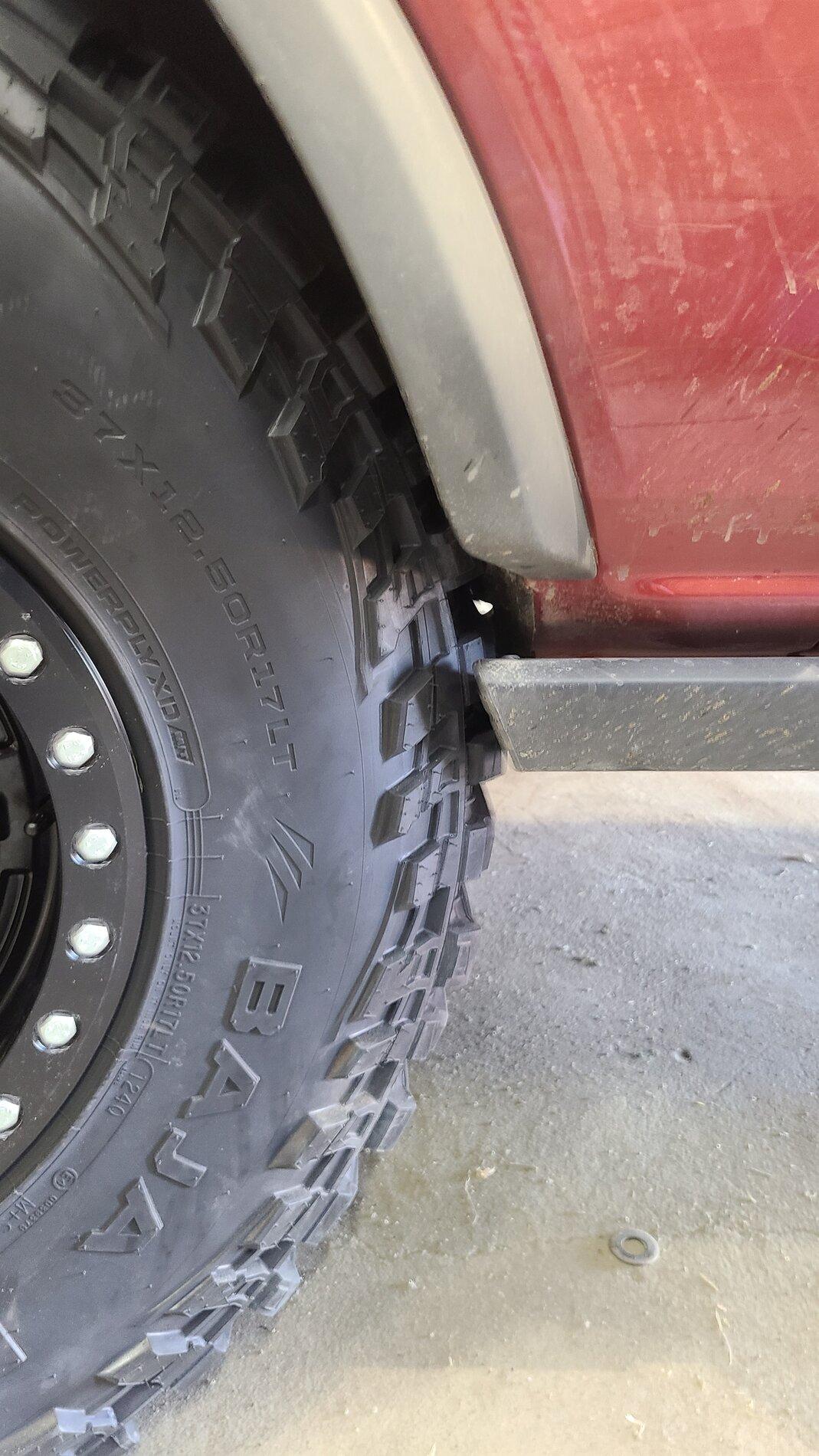 Ford Bronco Badlands 2 door on 37s no lift.... [37x12.50r17 Thompson Baja Boss MTs + Black Rhino Garison Beadlocks with +0 offset] 20211114_141226