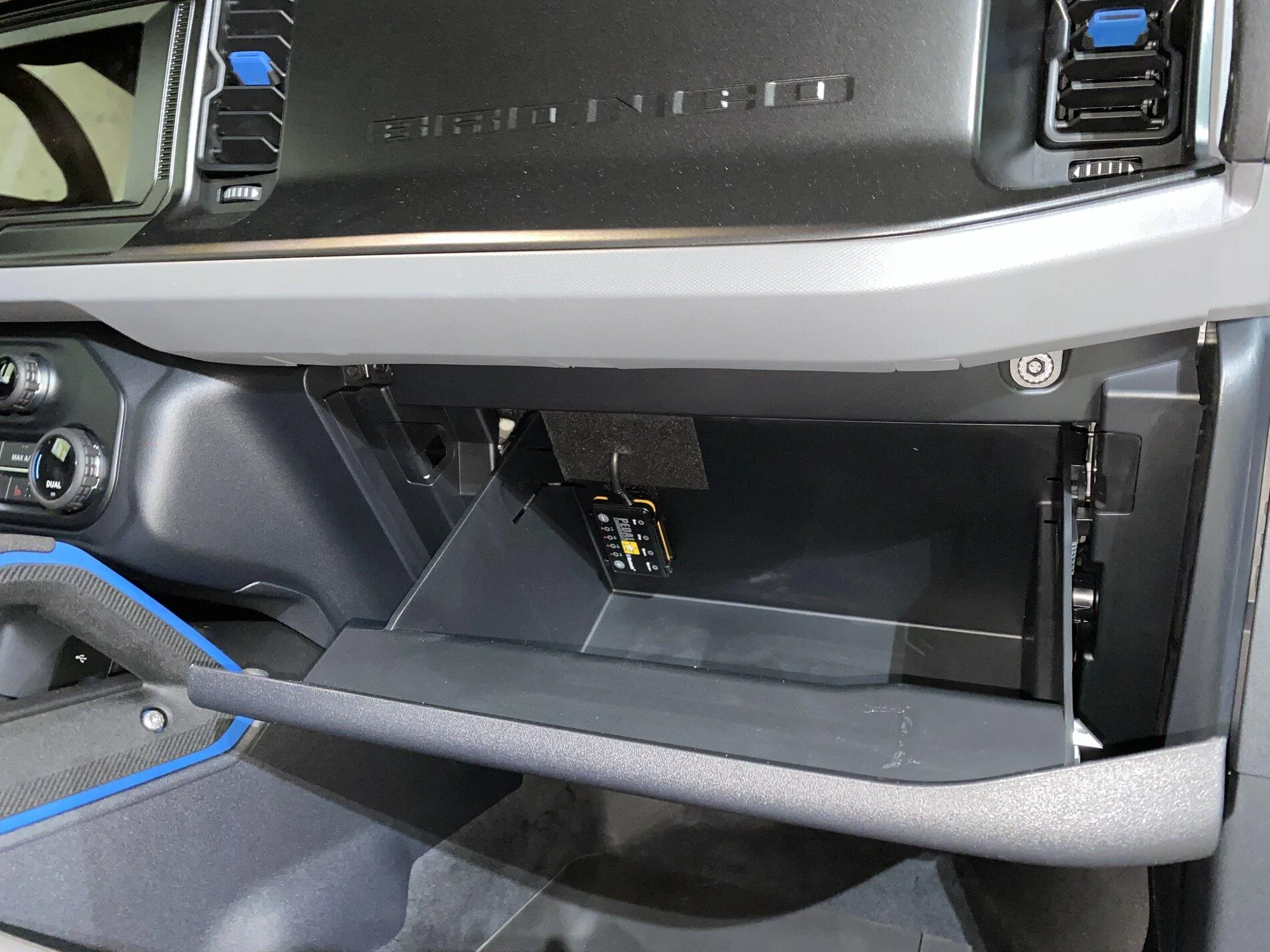Ford Bronco Pedal Commander Install IMG_6208