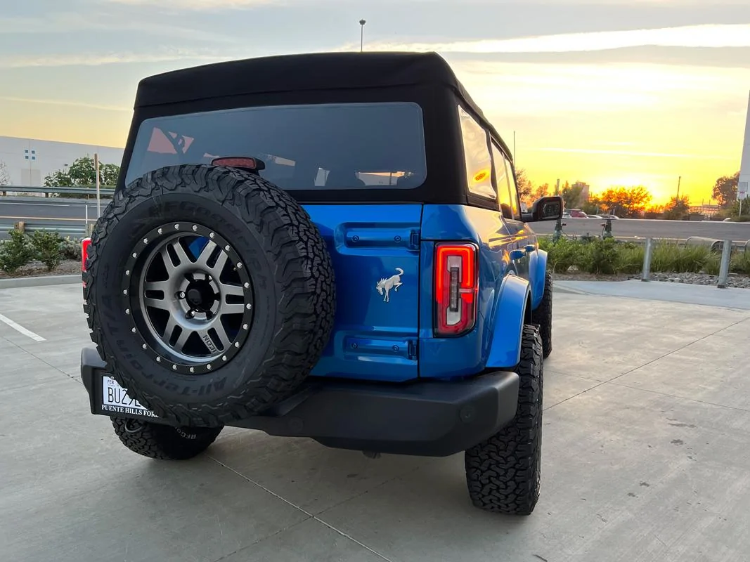 bronco6-s.jpg