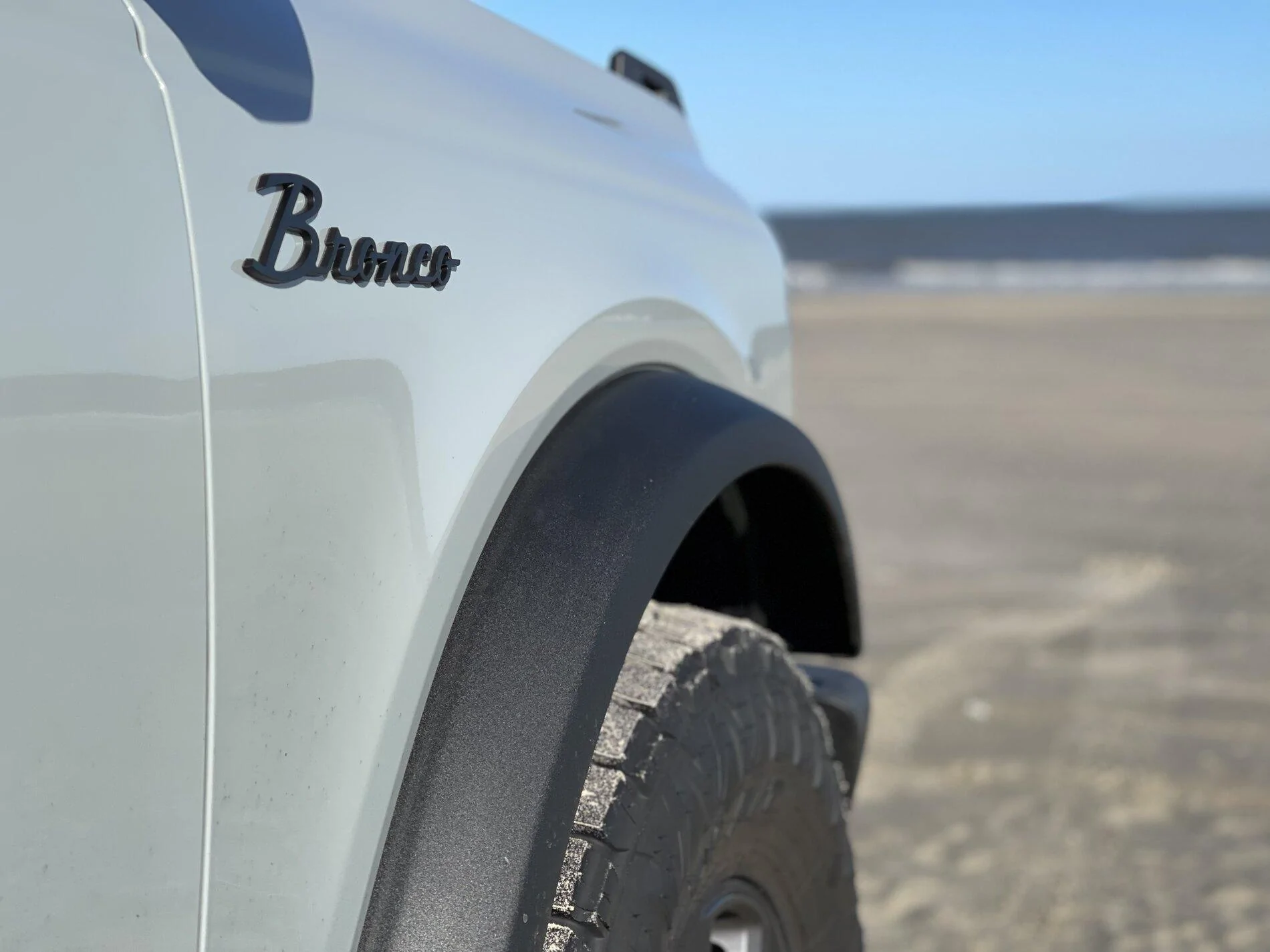 Ford Bronco Broncos on Corolla 4x4 Beach - Pics. Anyone interested in a Bronco Take-over sometime next summer? E94E17DD-EC42-4067-9521-74D4D2377112