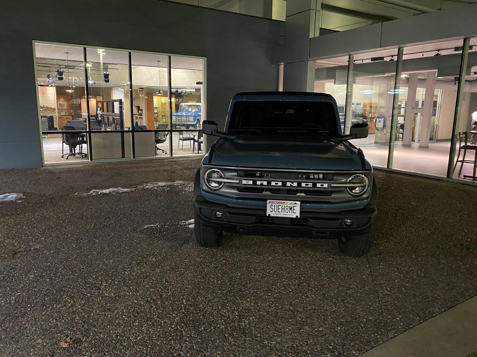 Ford Bronco Picked Up the Bronco Tonight A6D696D2-2F24-438D-BFD1-11F68AA9F236