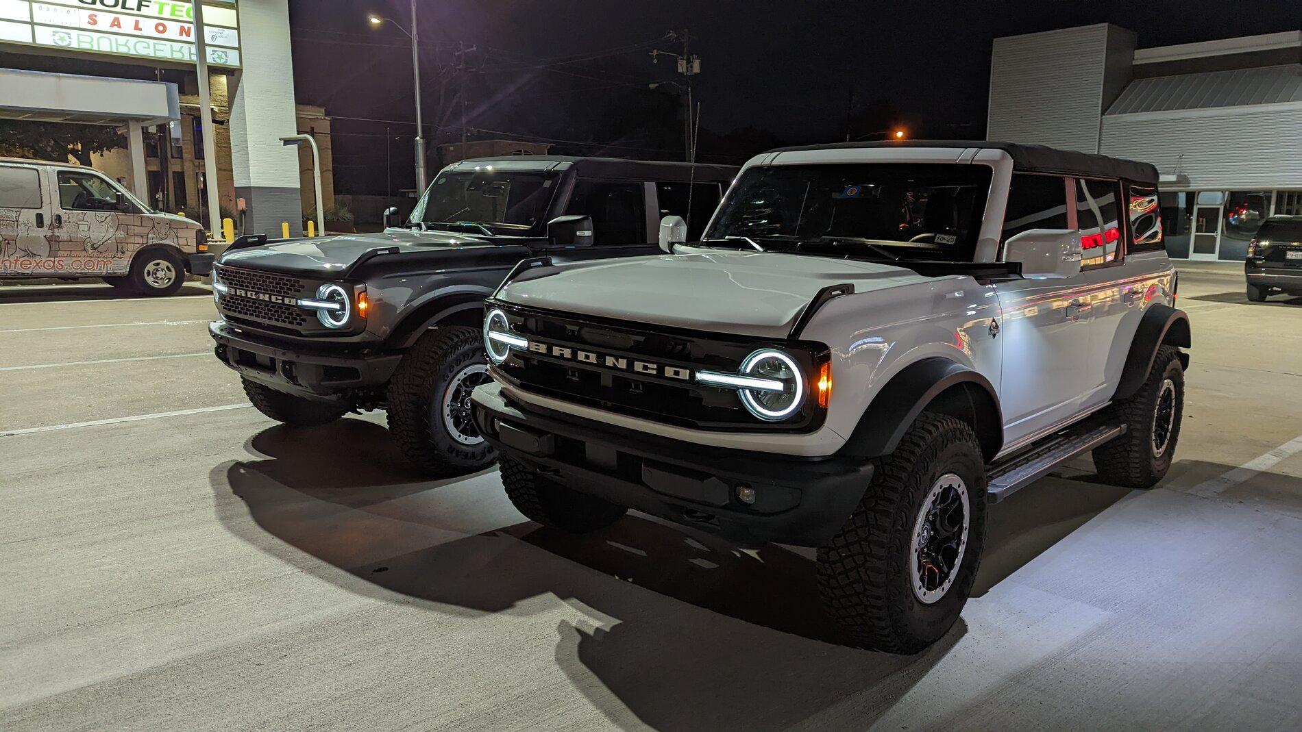 Ford Bronco 🛠 10/25/21 Build Week Group PXL_20211119_003004895