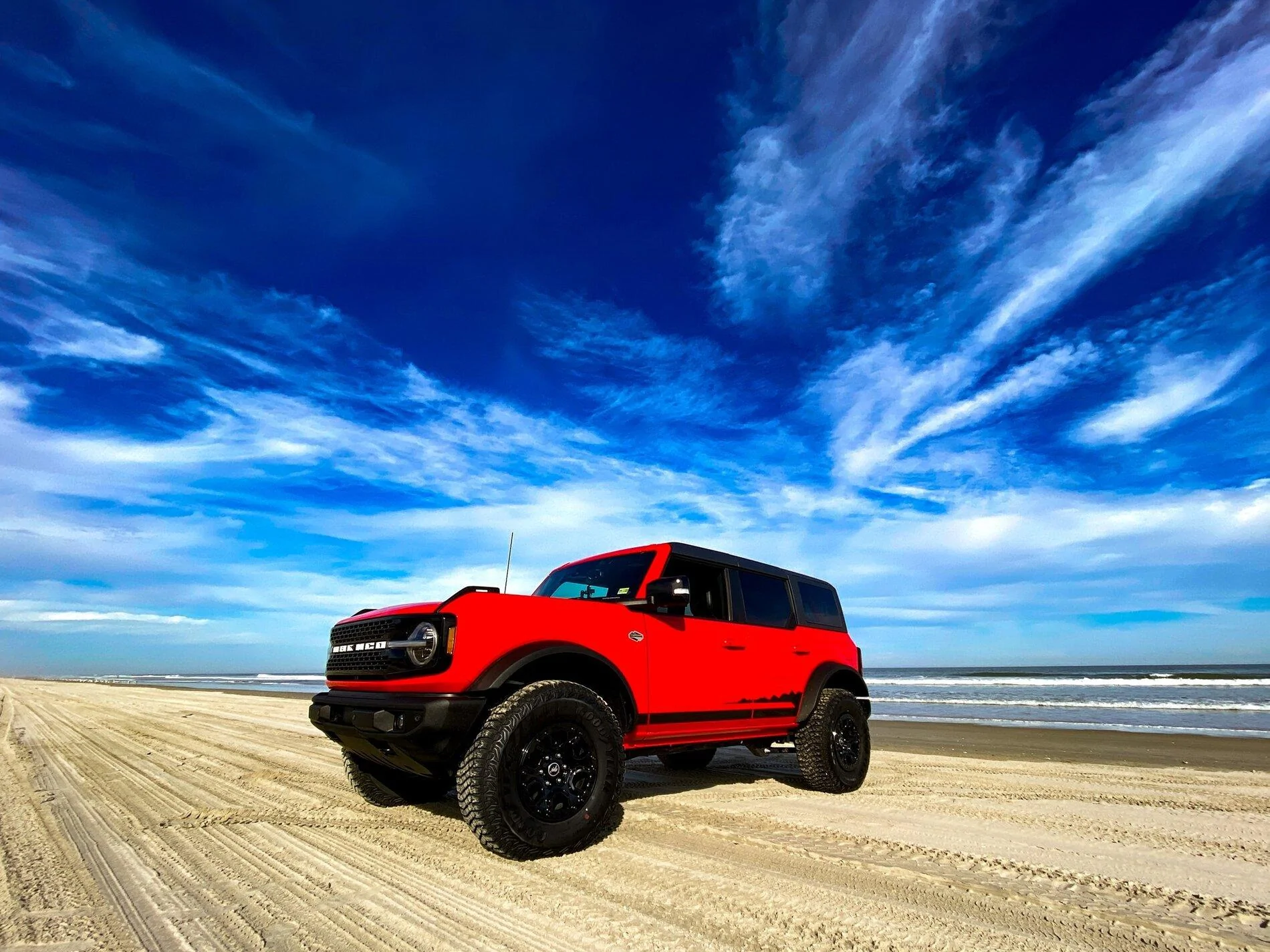 Ford Bronco Broncos on Corolla 4x4 Beach - Pics. Anyone interested in a Bronco Take-over sometime next summer? IMG_20211111_140948