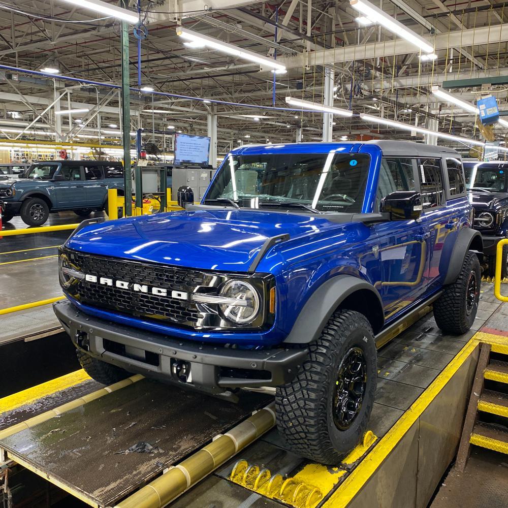 Ford Bronco 🛠 10/25/21 Build Week Group image