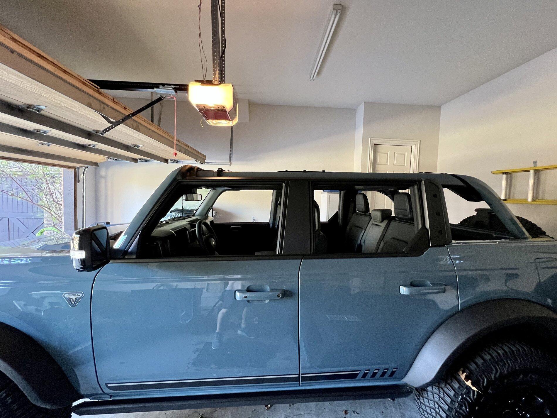 Ford Bronco Ford Canvas Bimini Top - Installed Quick Look 244E3C88-EC21-4A9F-BD60-574673ECC9CF