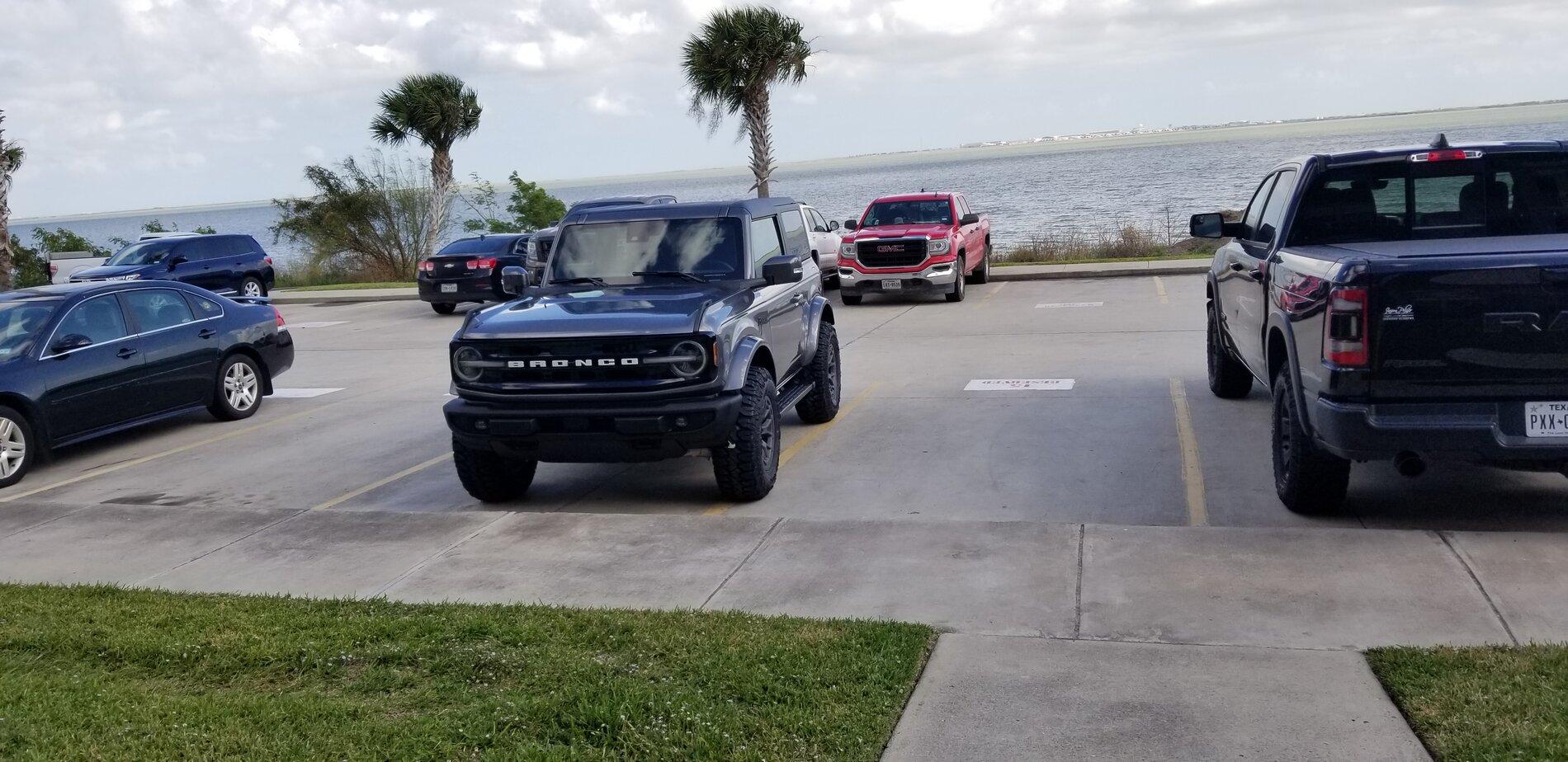 Bronco M2.jpg