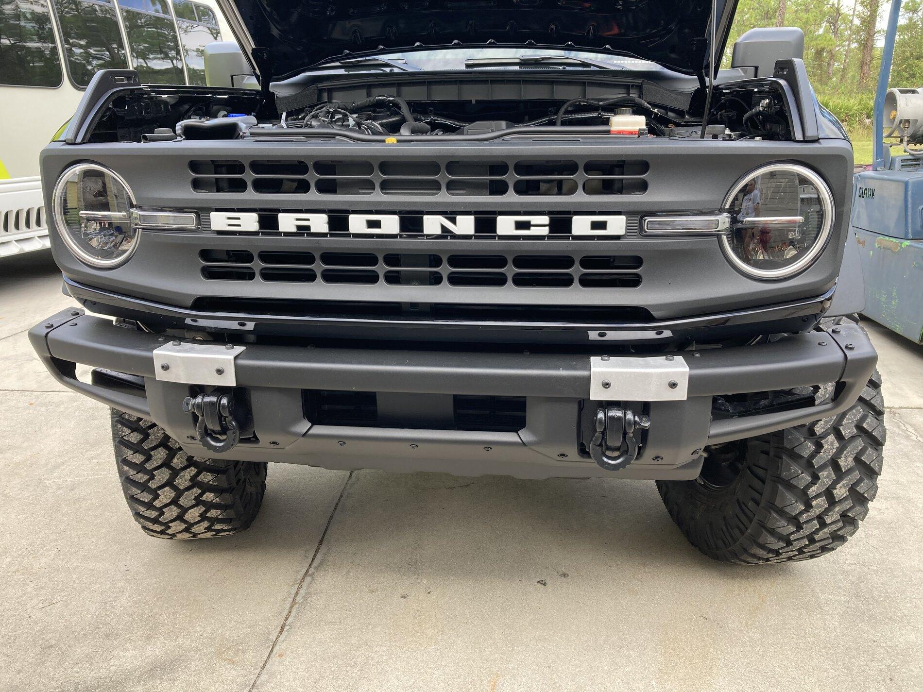 Ford Bronco Bull bar? D5C3A228-B36C-433F-9829-C8487031D7DC