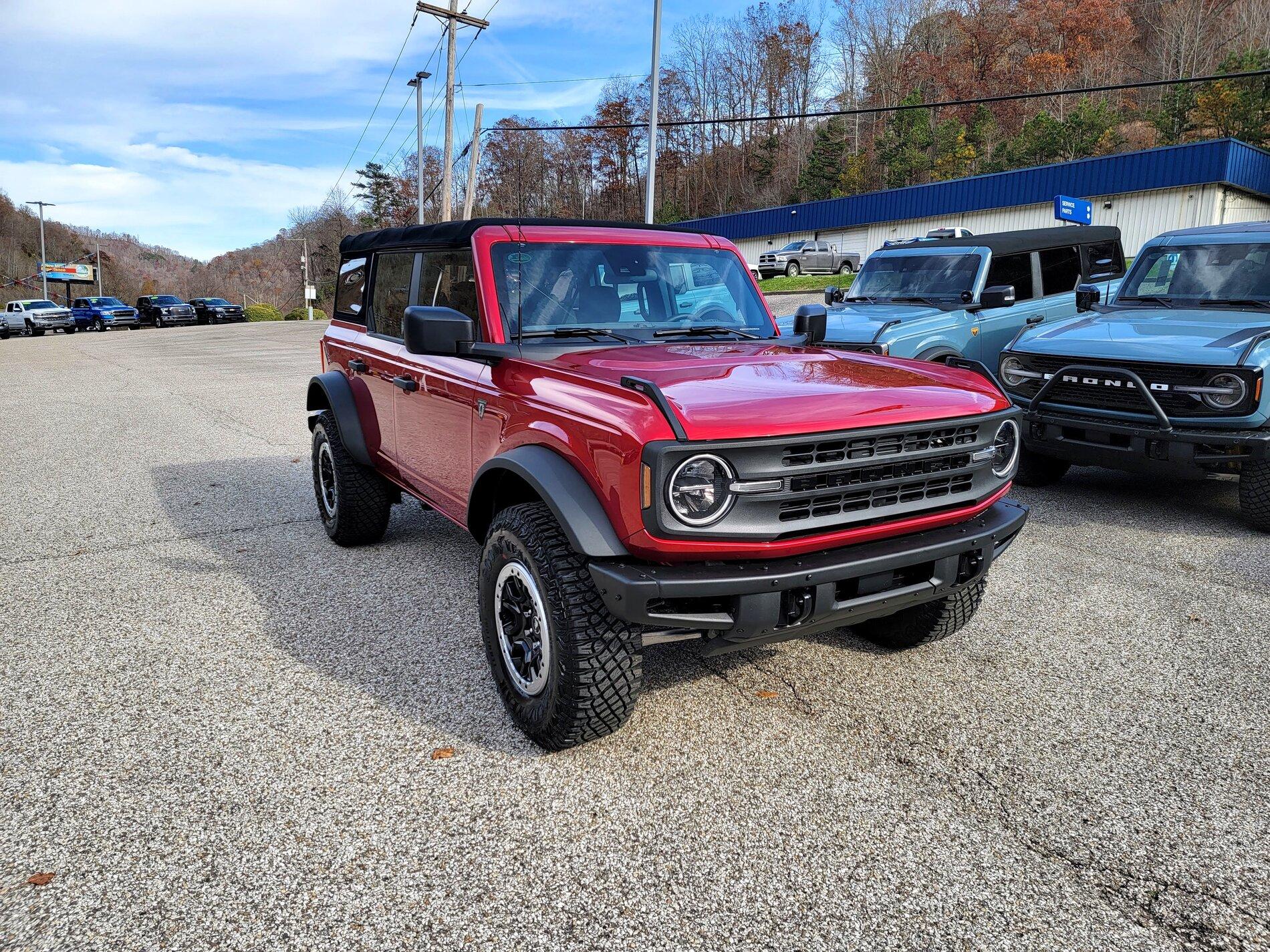 Ford Bronco RAPID RED Bronco Club 20211120_125836