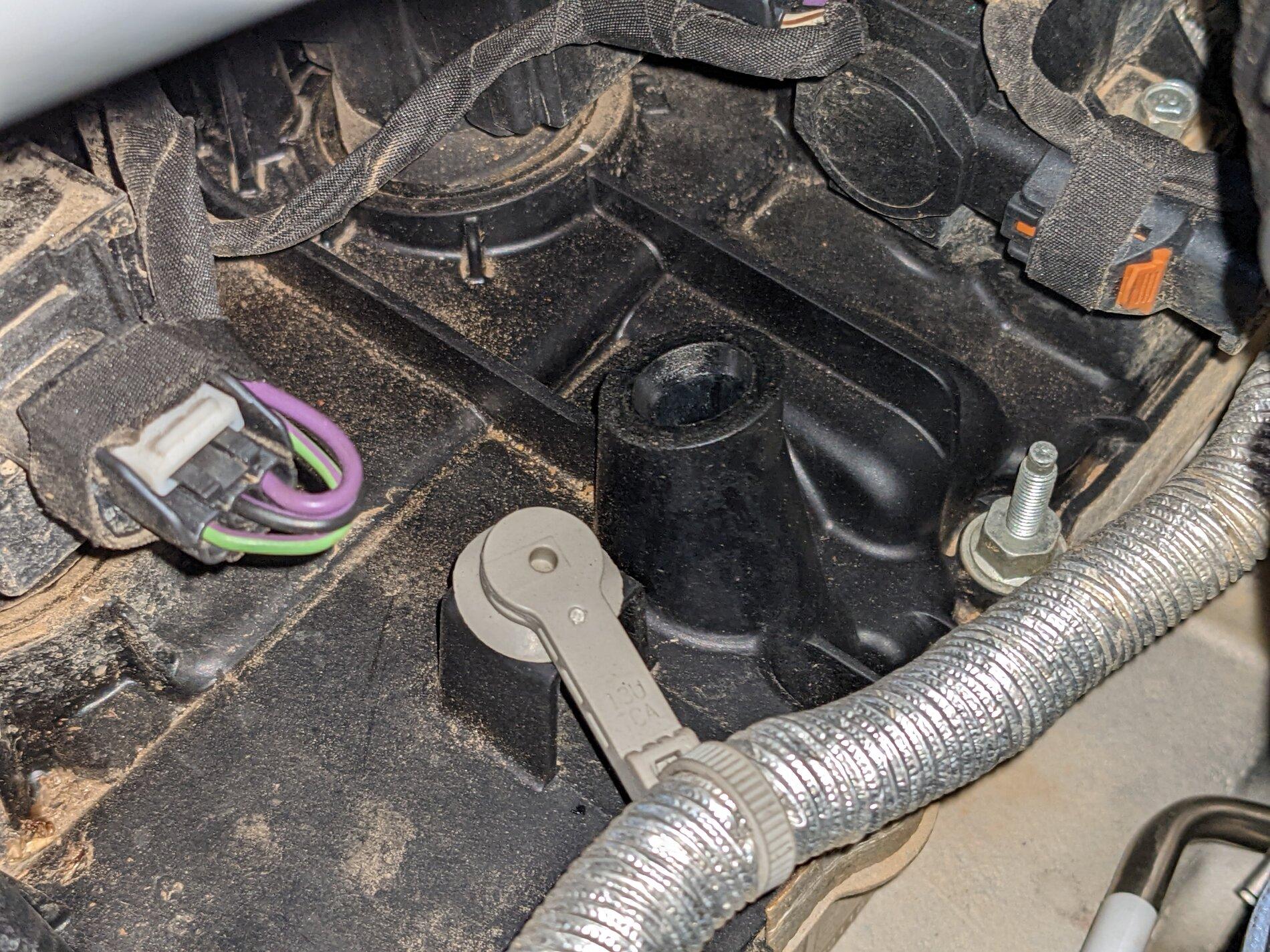 Ford Bronco 2.7 Oil Change: Took 6 Quarts Not 7 PXL_20211121_200123032