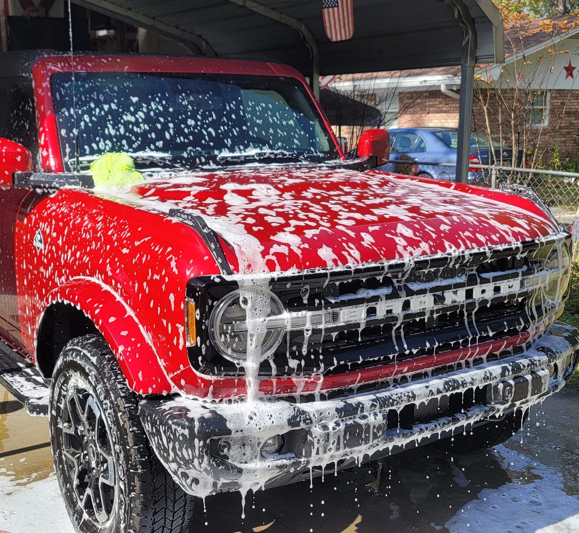 Ford Bronco RAPID RED Bronco Club IMG_20211121_185003_406