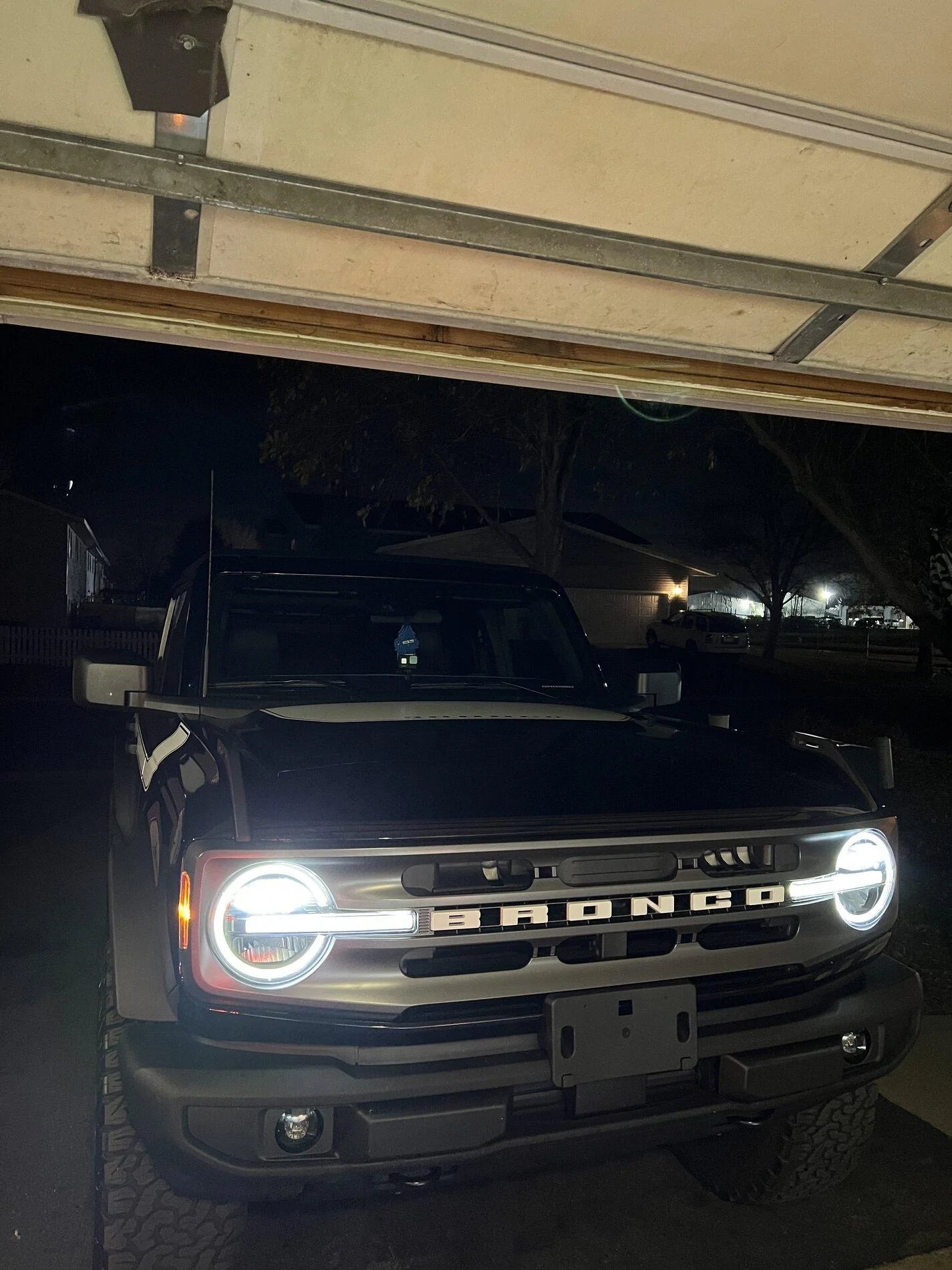 Ford Bronco How to Remove 2021 Bronco Headlights 0F6A57D8-8960-4500-B349-B7943D381A04