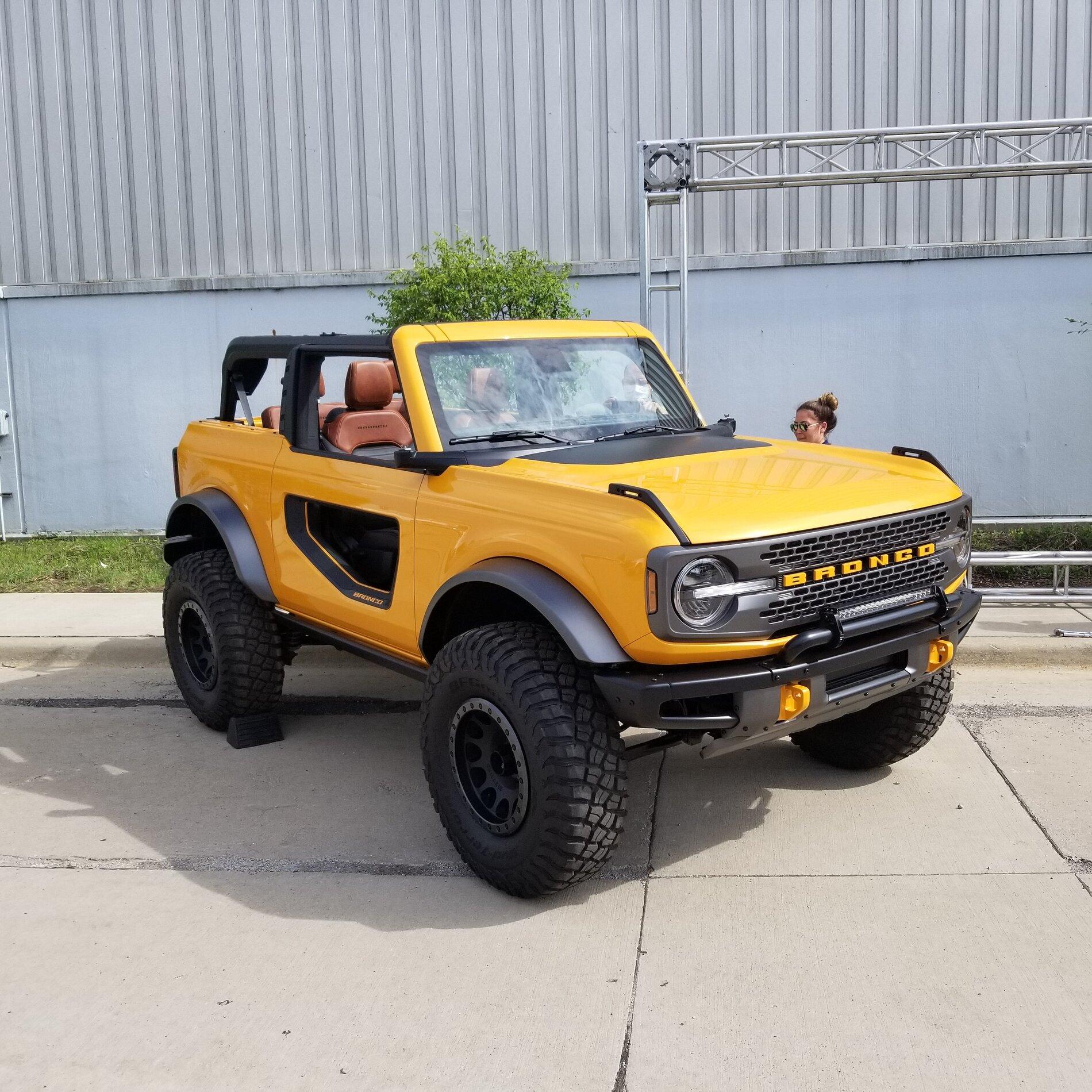 Ford Bronco Power folding mirrors.. not an option? IMG_20200726_210803_971