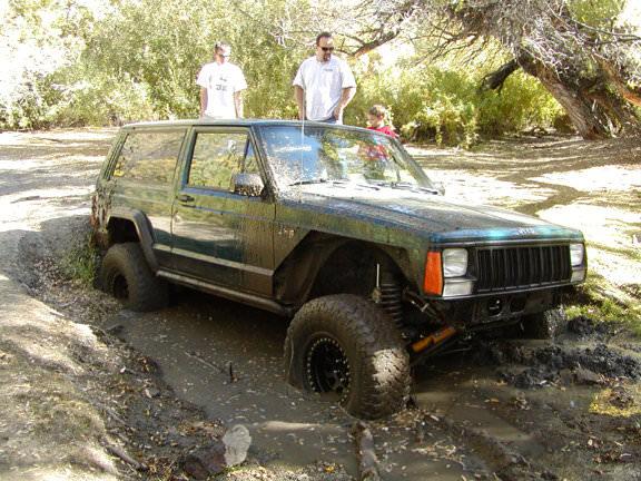 Ford Bronco Bronco vs XJ iowZ7lE