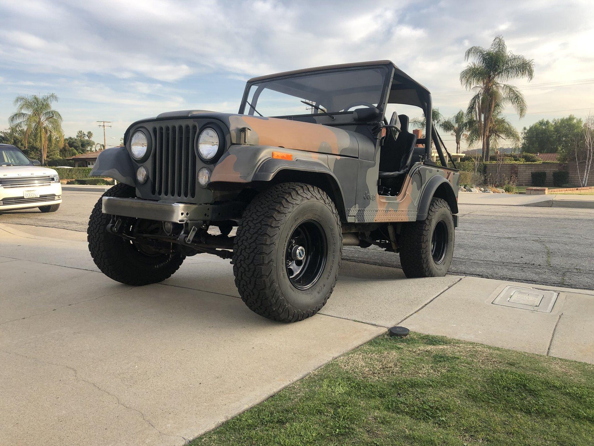 Ford Bronco cj7 had 115 hp 1596856925338