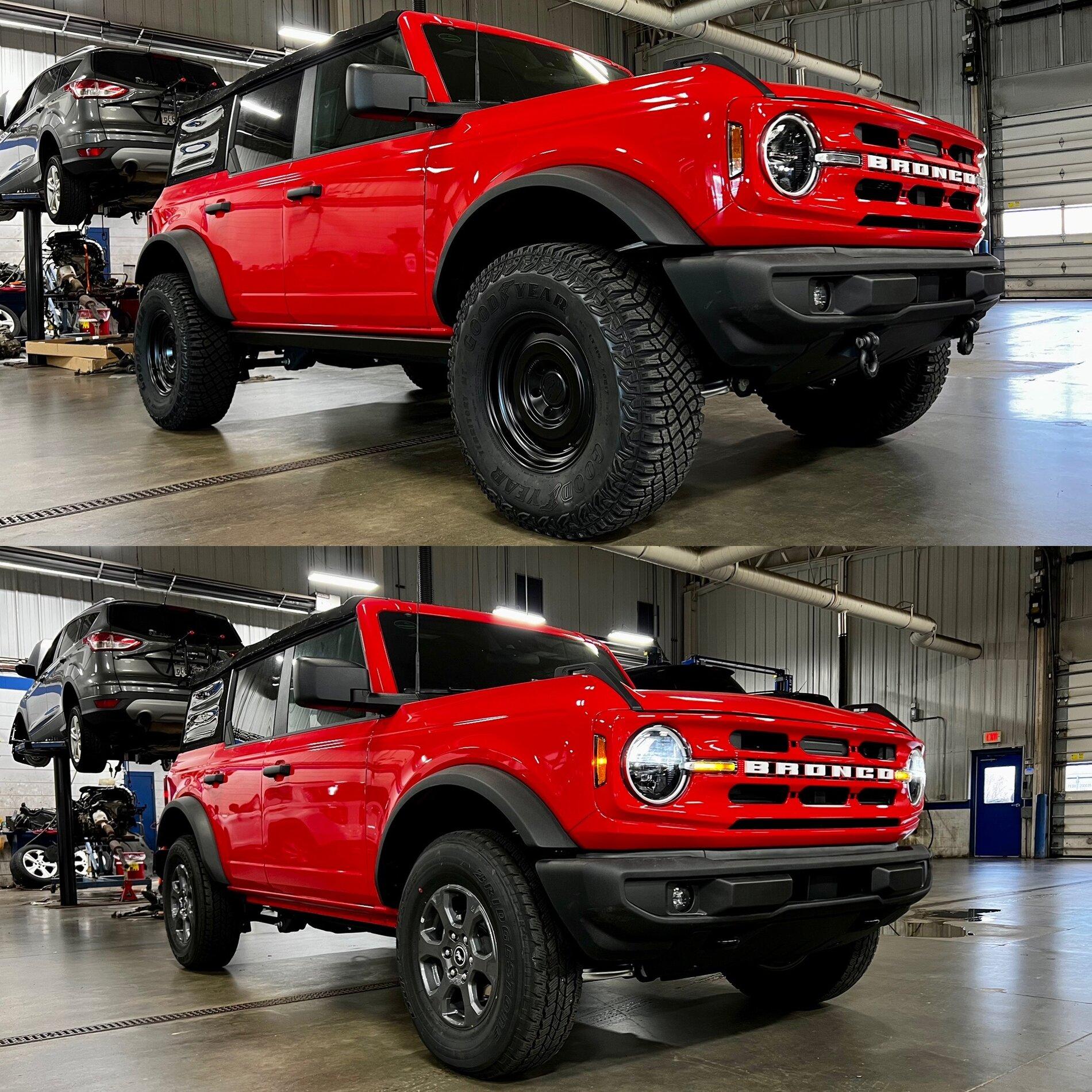 Ford Bronco Big Bend 👣 Middleton Motorsports Sasquatch Conversion 👣 | Painted Grill, Analog HD Wheels, 2" Lift 7A689563-39A5-4424-AAE9-18F13895B40B.JPG