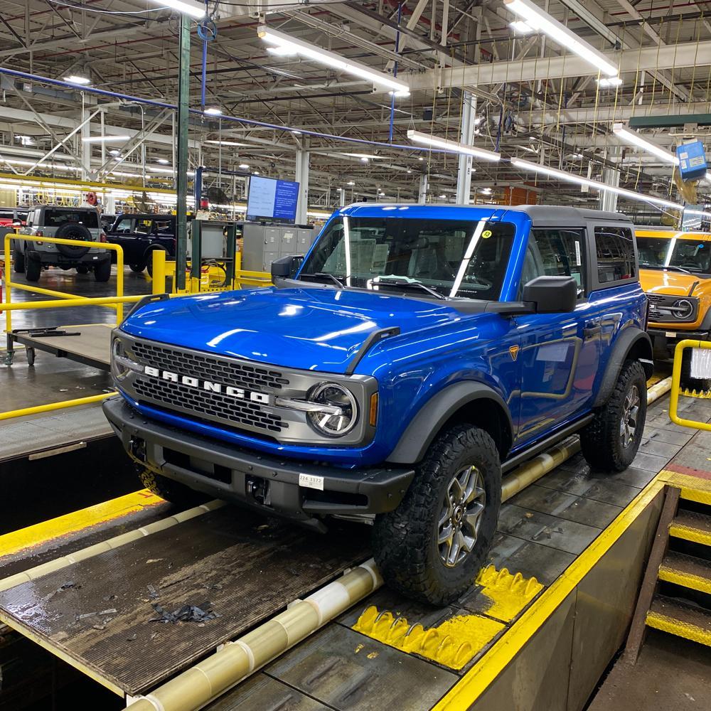 Ford Bronco *** DIRT MOUNTAIN Broncos - Built, Shipped, Delivered Tracker*** image