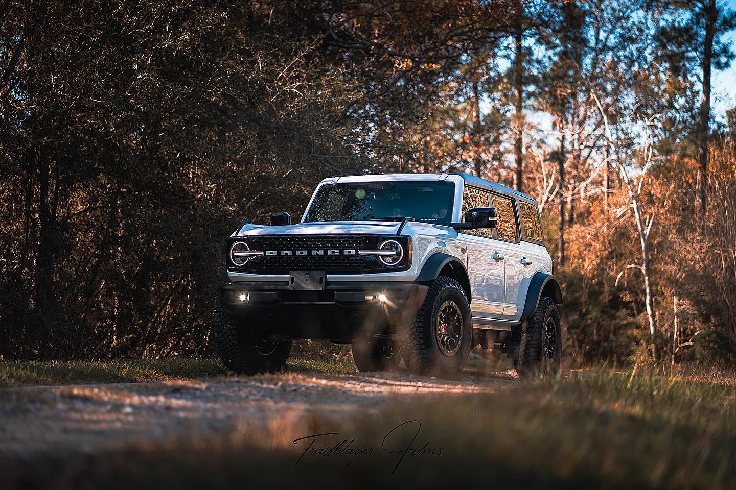 Ford Bronco Oxford White WildTrak 😍 E0996BC3-B988-4D3E-B4EE-3D841F0BF01D