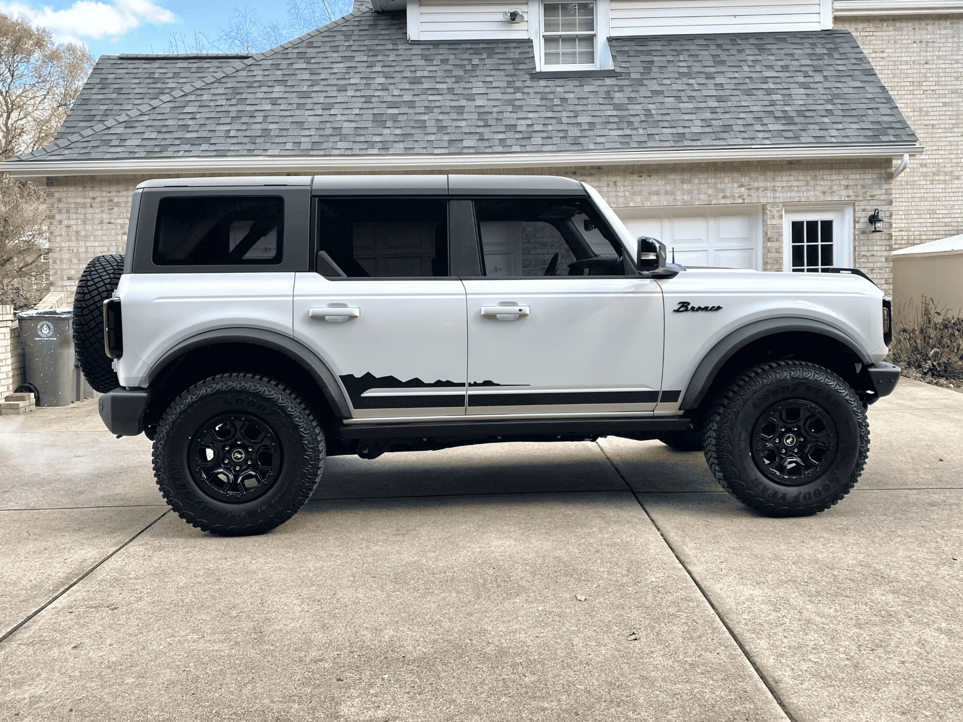 Ford Bronco BLACK ICE Build DBCAA6B1-6FE8-4EA0-9B94-9FCB8D19C974