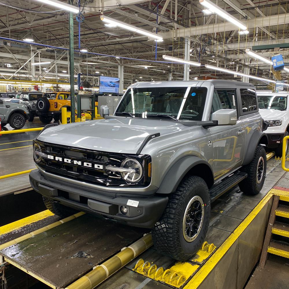 Ford Bronco Does everyone get an assembly line picture? Built 11:13:21