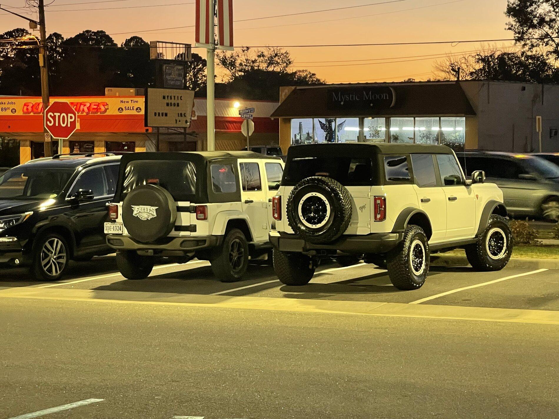 Ford Bronco 🛠 10/25/21 Build Week Group F9B4FDF0-CF8B-4DD5-B822-D6EBD4B728AA
